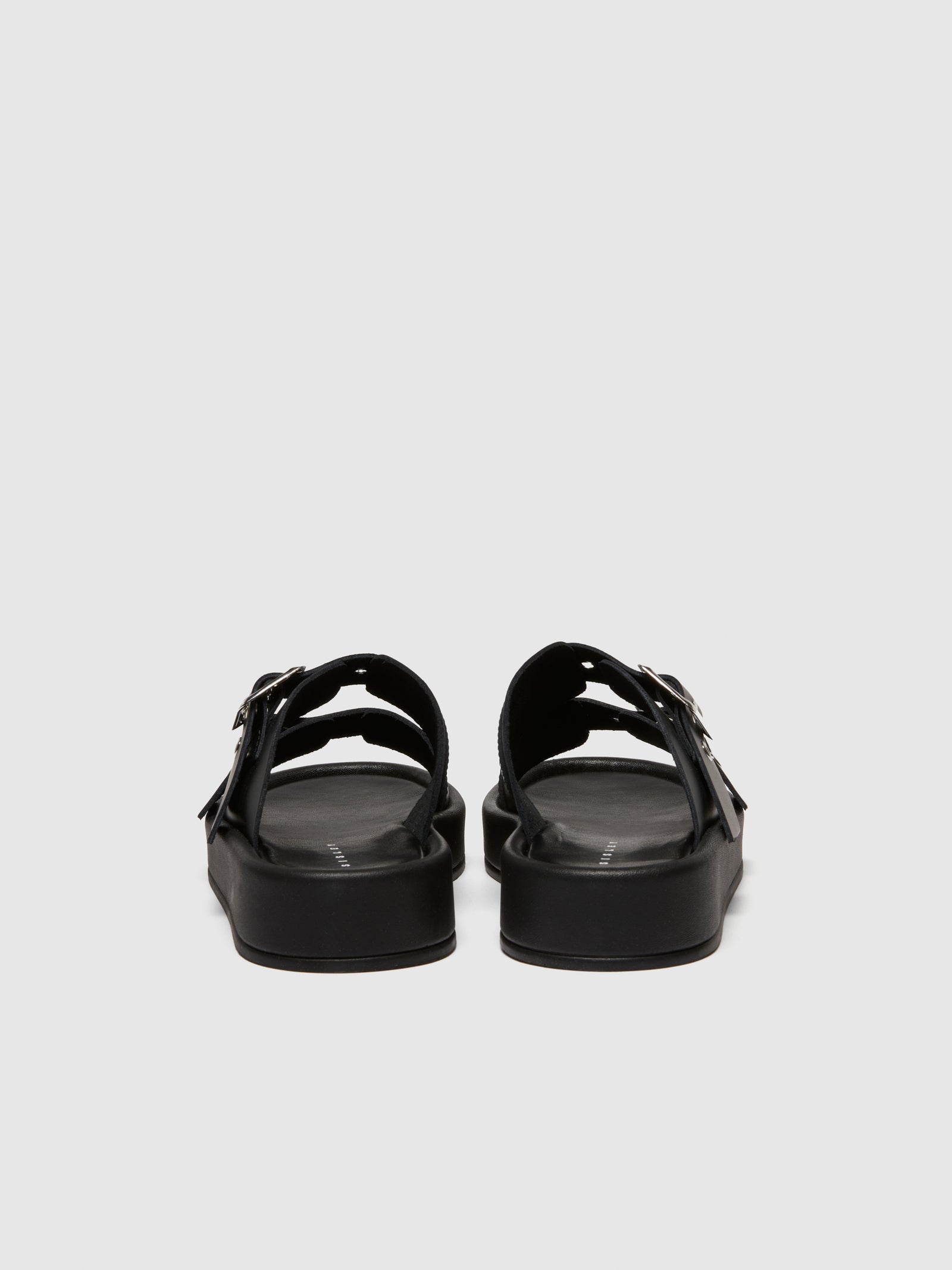 Ciabatte in pelle con fibbie da donna nero 2 | Sisley Outlet