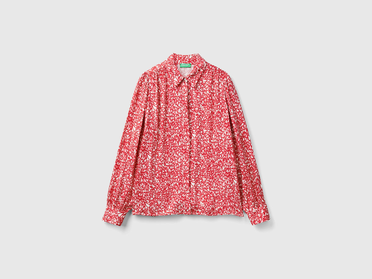 Flowing heart shirt