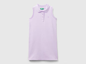 Vestito smanicato stile polo