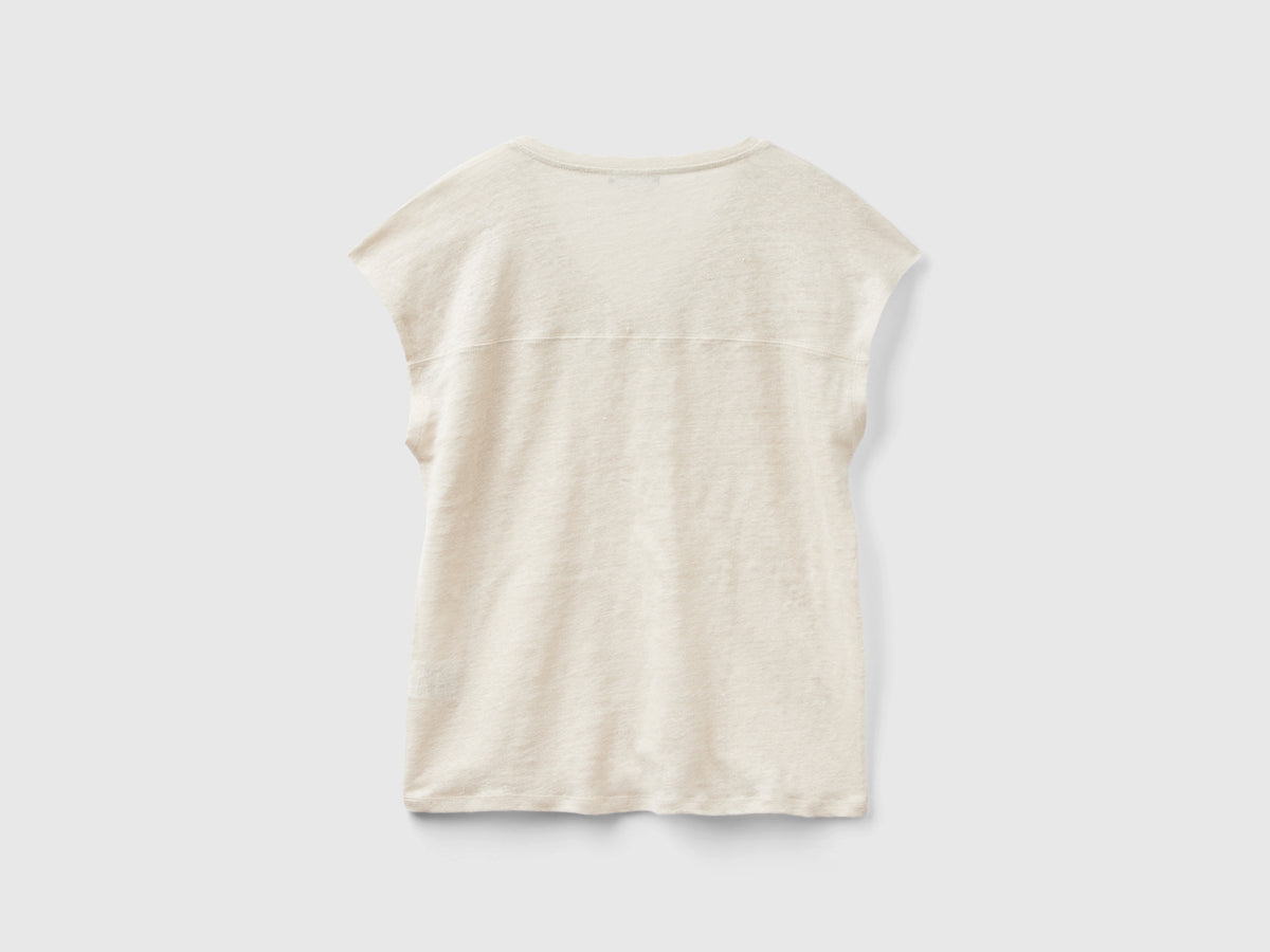 T-shirt scollo a V in puro lino