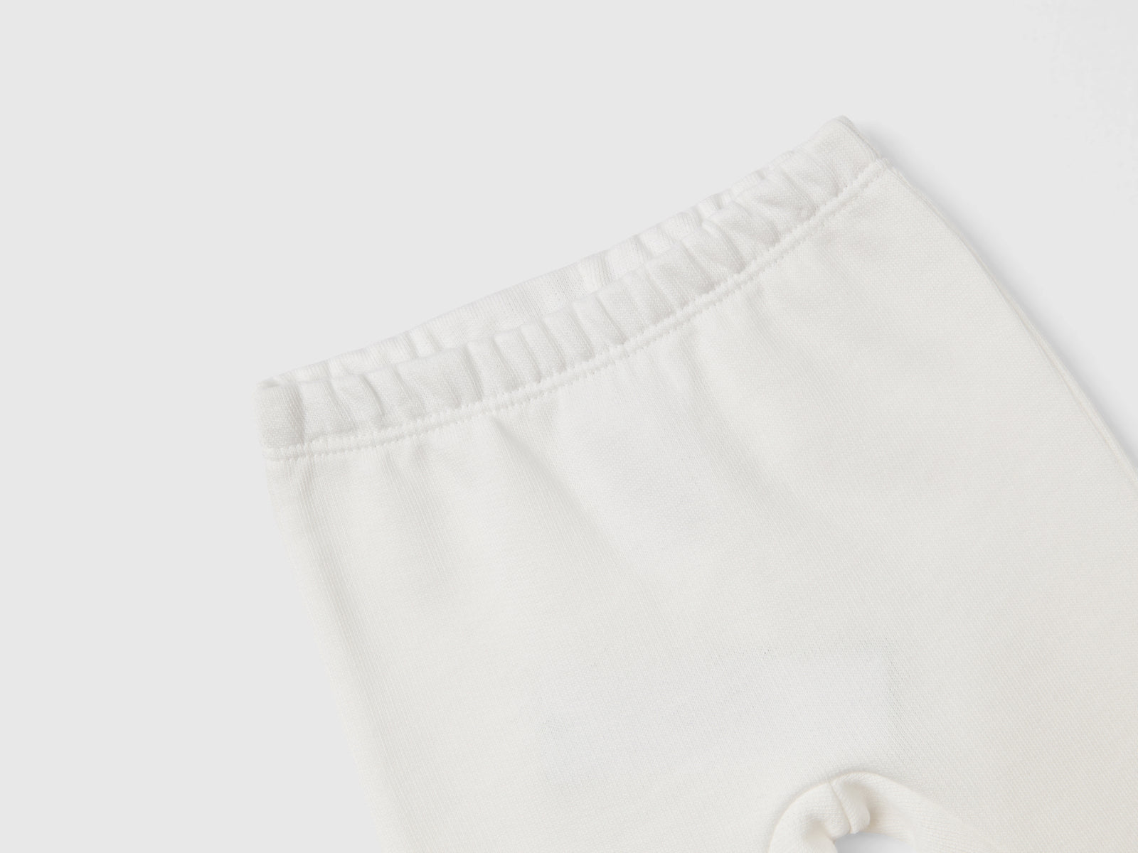 Completino in felpa di cotone bio da neonato bianco panna 2 | Benetton Outlet