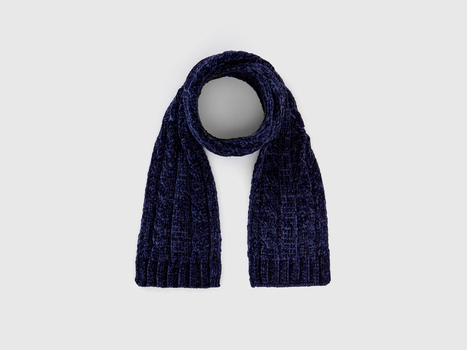 Sciarpa in ciniglia con trecce da bimbo blu scuro | Benetton Outlet