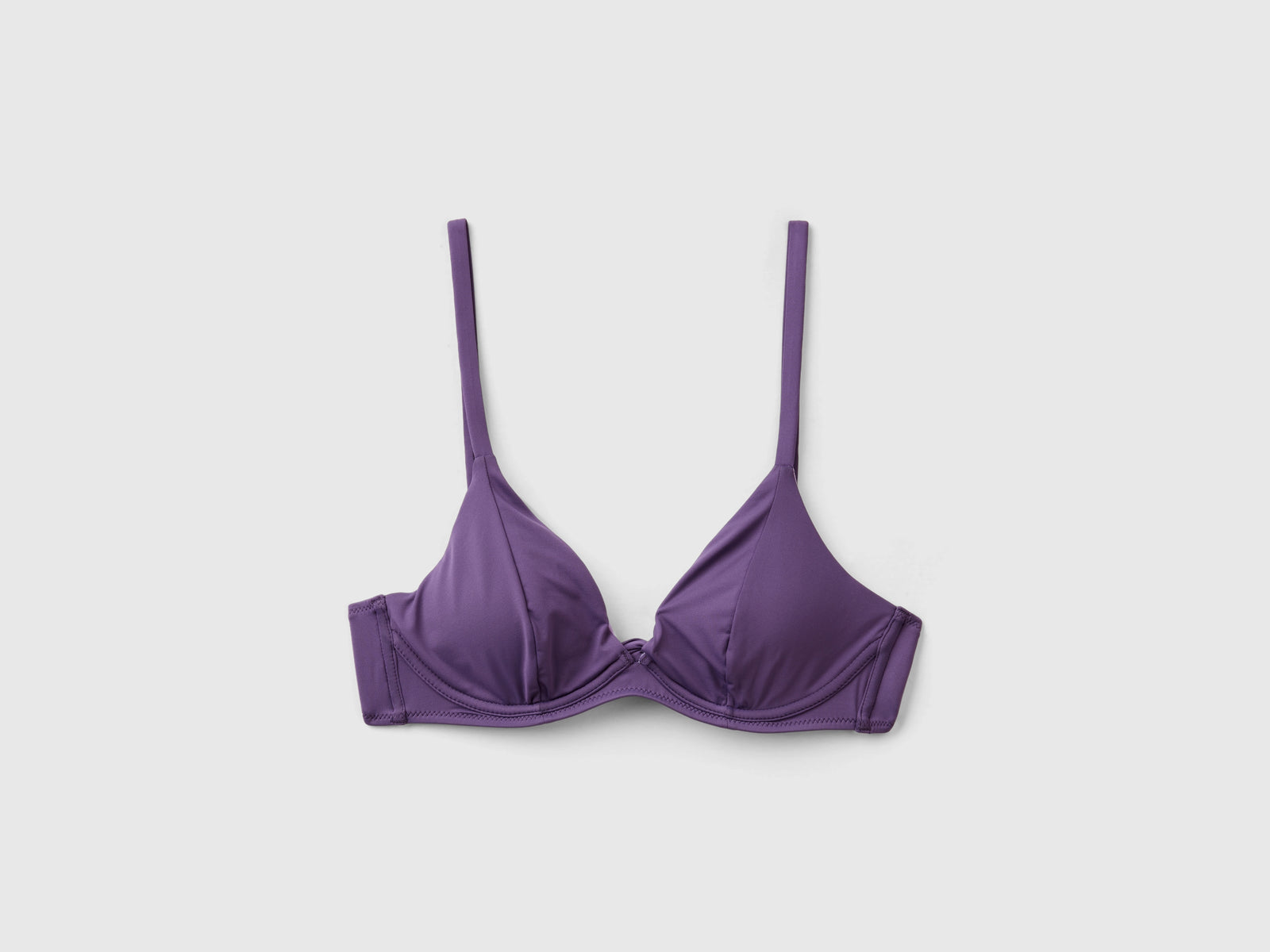 Triangolo mare con ferretto in ECONYL® da donna viola | Benetton Outlet