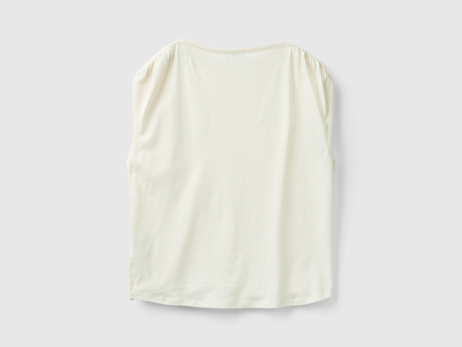 Top girocollo regular fit da donna beige 2 | Benetton Outlet