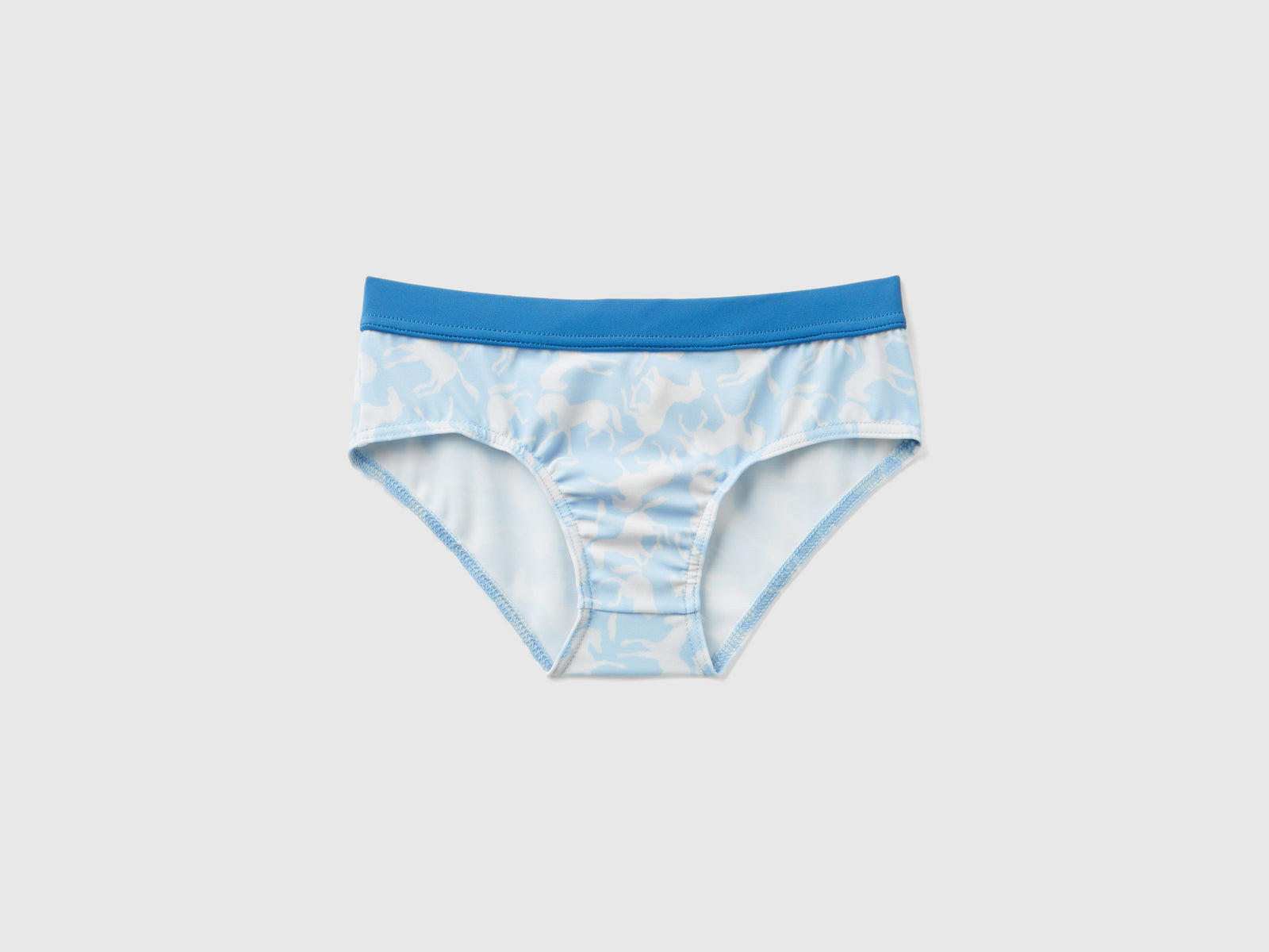 Swim briefs with horse print da bambino celeste | Benetton Outlet