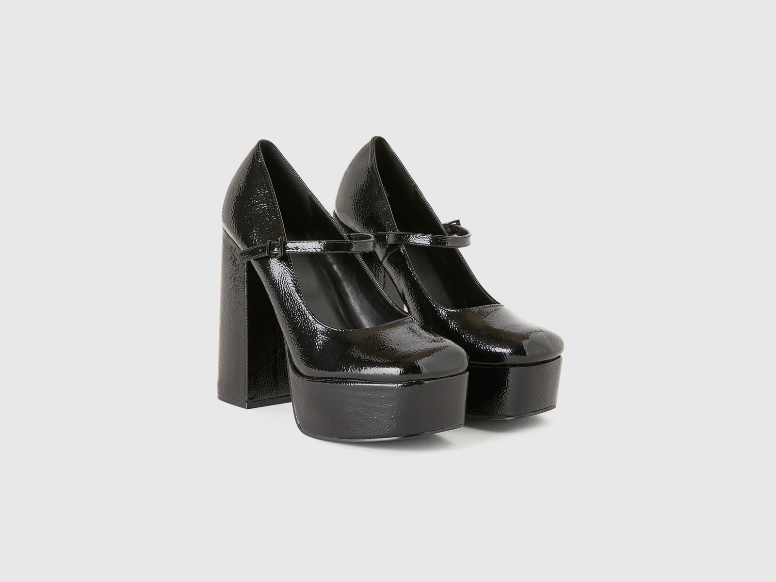Décolleté lucide con tacco e cinturino da donna nero 4 | Benetton Outlet