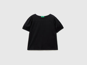 T-shirt girocollo realizzata in puro cotone leggero