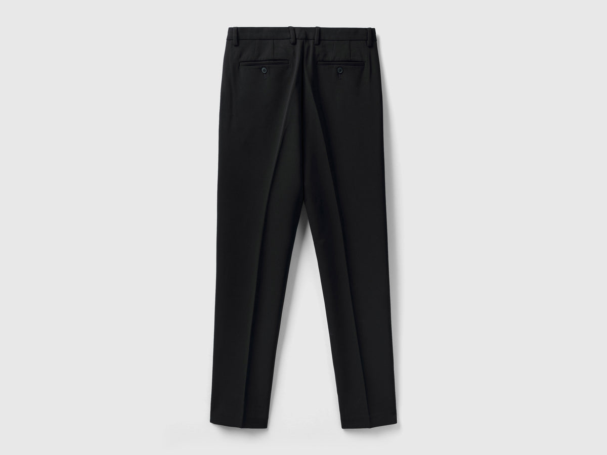 Pantaloni fluidi slim fit