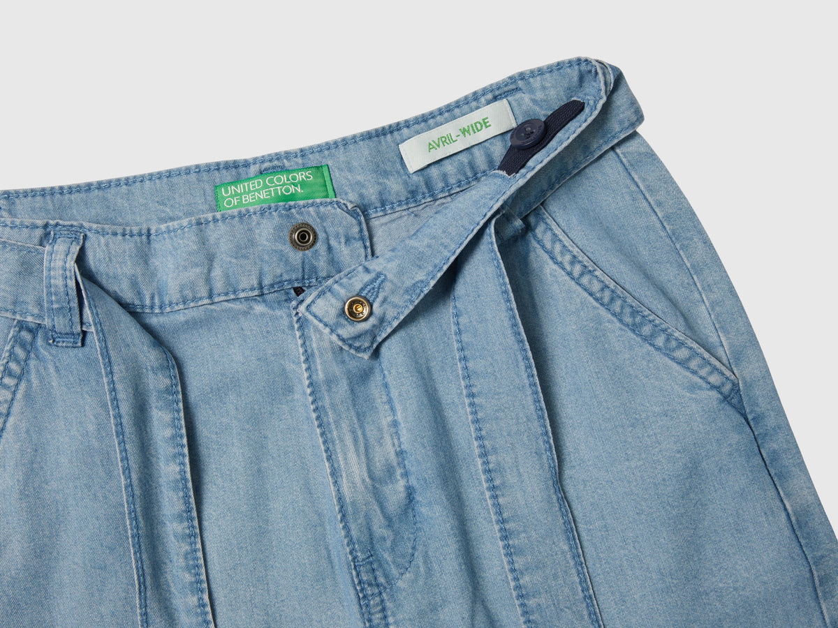 Pantaloni wide fit in chambray