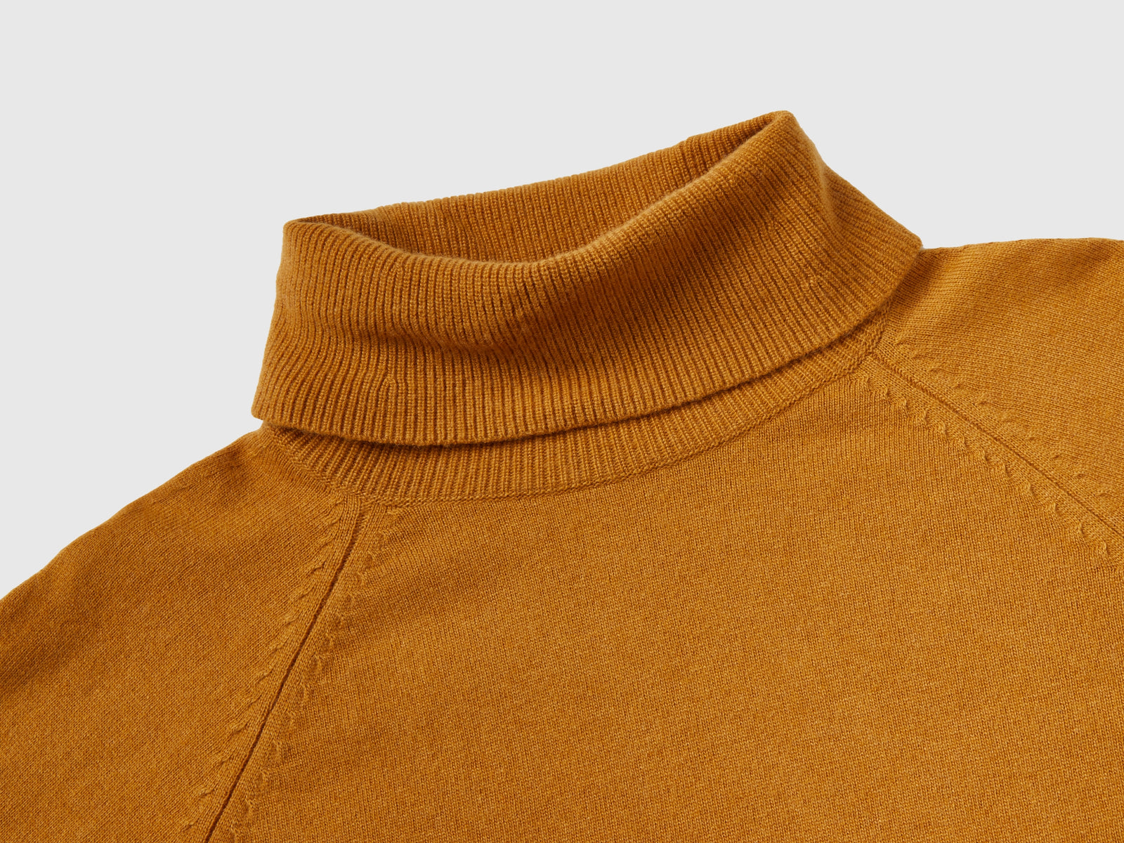 Dolcevita tabacco in misto lana e cashmere da donna bruciato 5 | Benetton Outlet