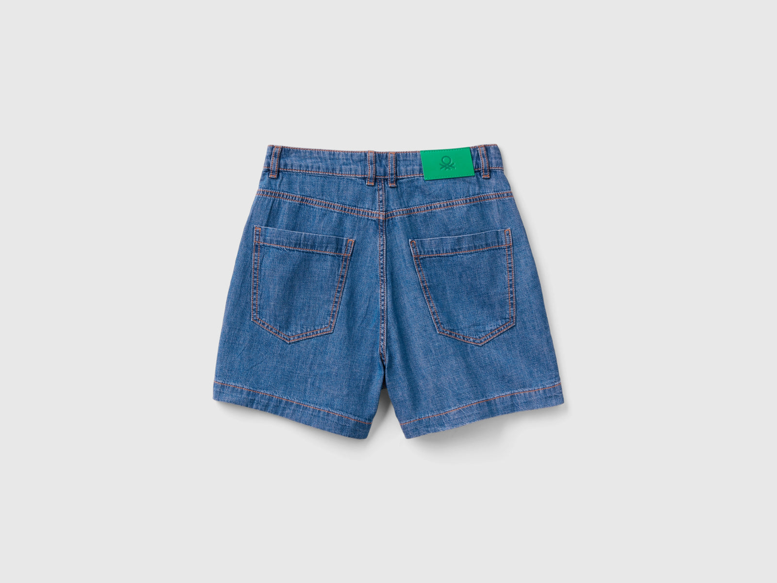 Shorts in chambray da donna azzurro 2 | Benetton Outlet