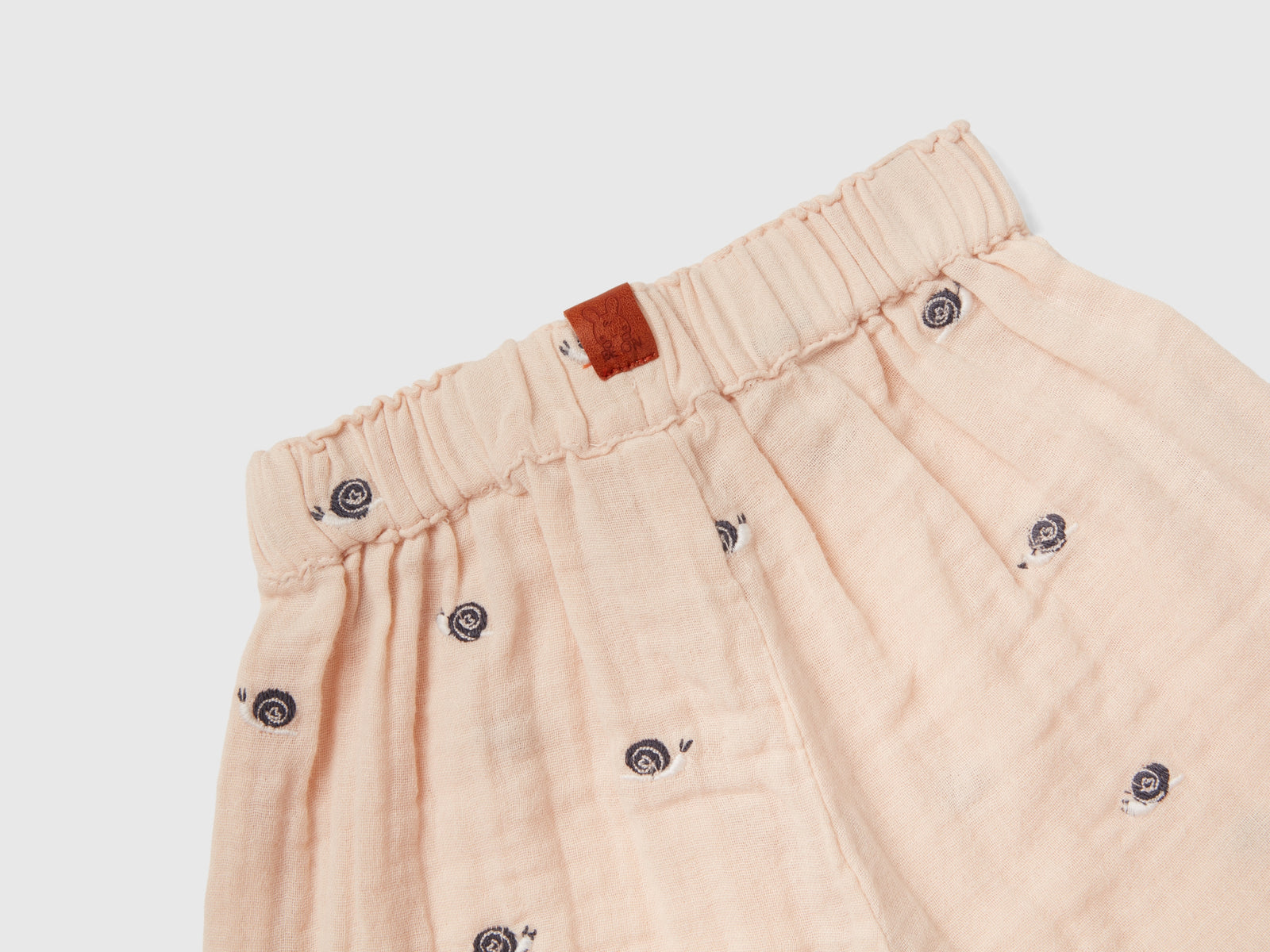 Shorts con ricami in puro cotone da neonato pesca 2 | Benetton Outlet