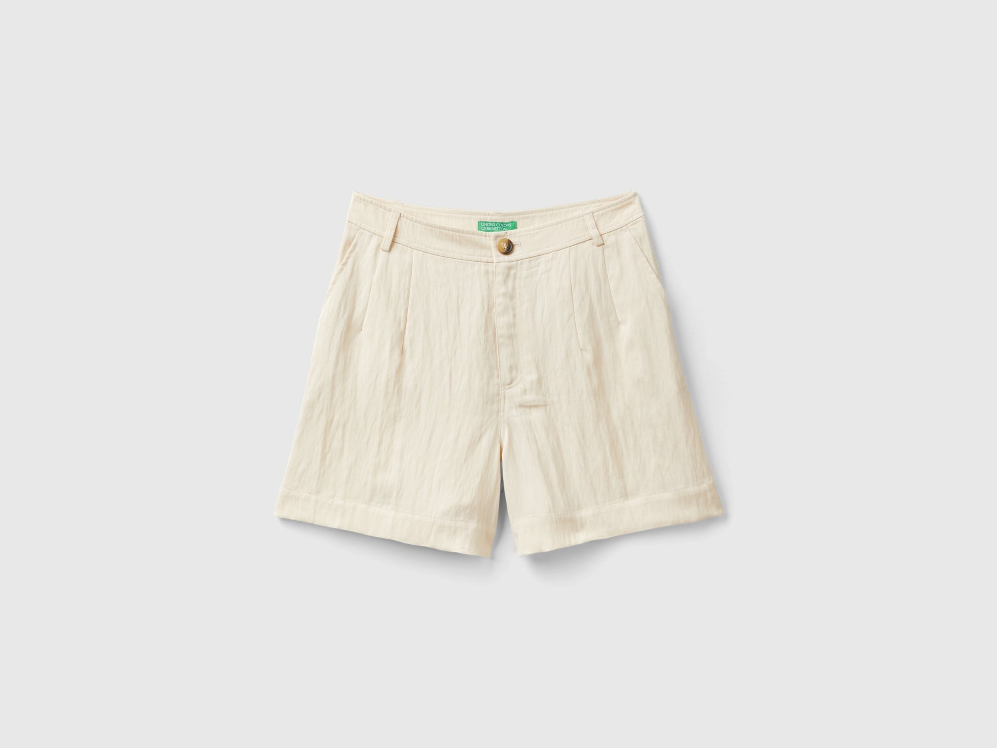 Vintage United Colors of Benetton 36x73 denim carpenter baggy jorts shorts in light blue Vintage United Colors of Benetton 36x73 denim carpenter baggy jorts shorts in light blue