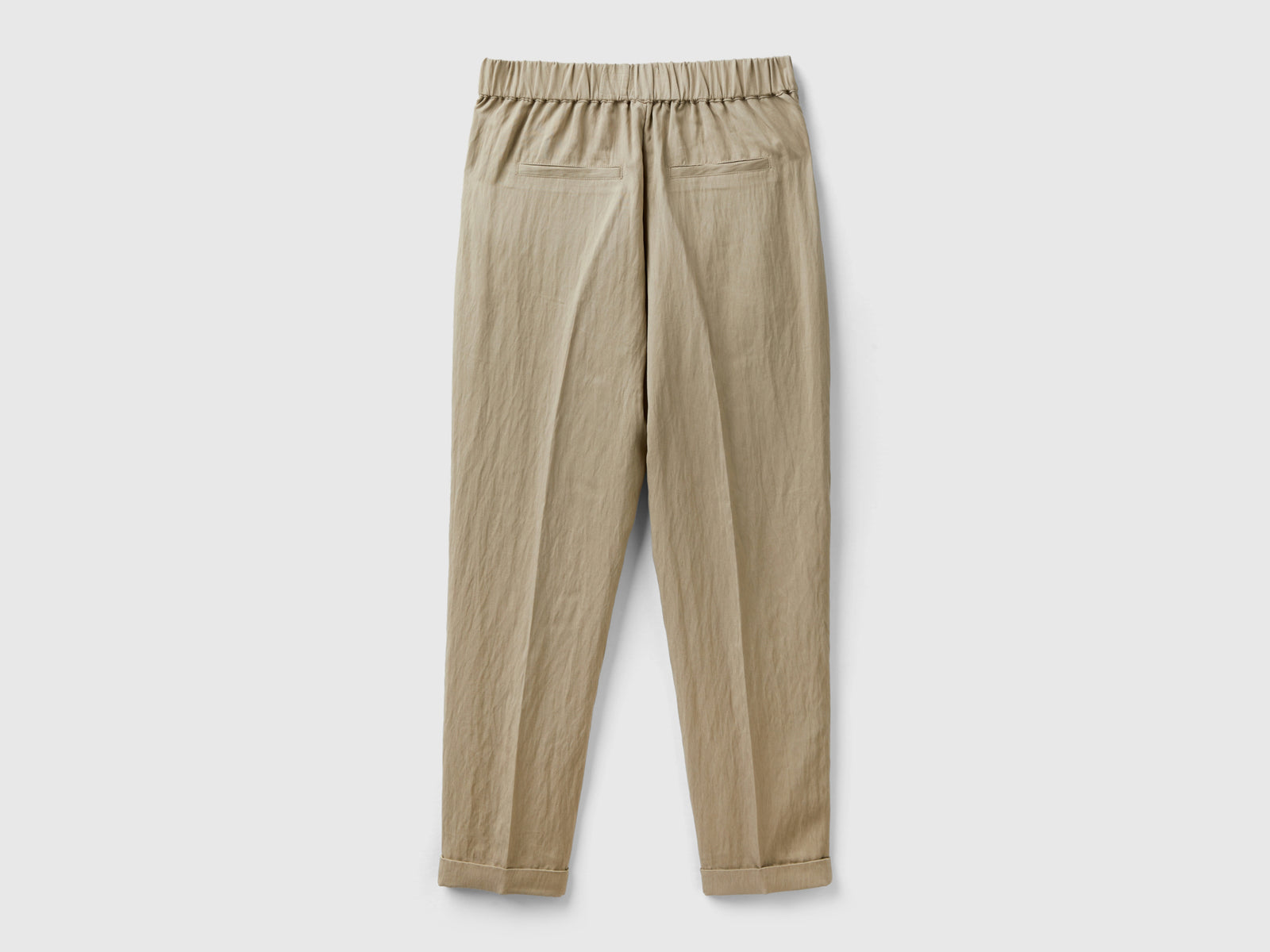 Pantaloni con risvolto in misto viscosa da donna verde chiaro 2 | Benetton Outlet