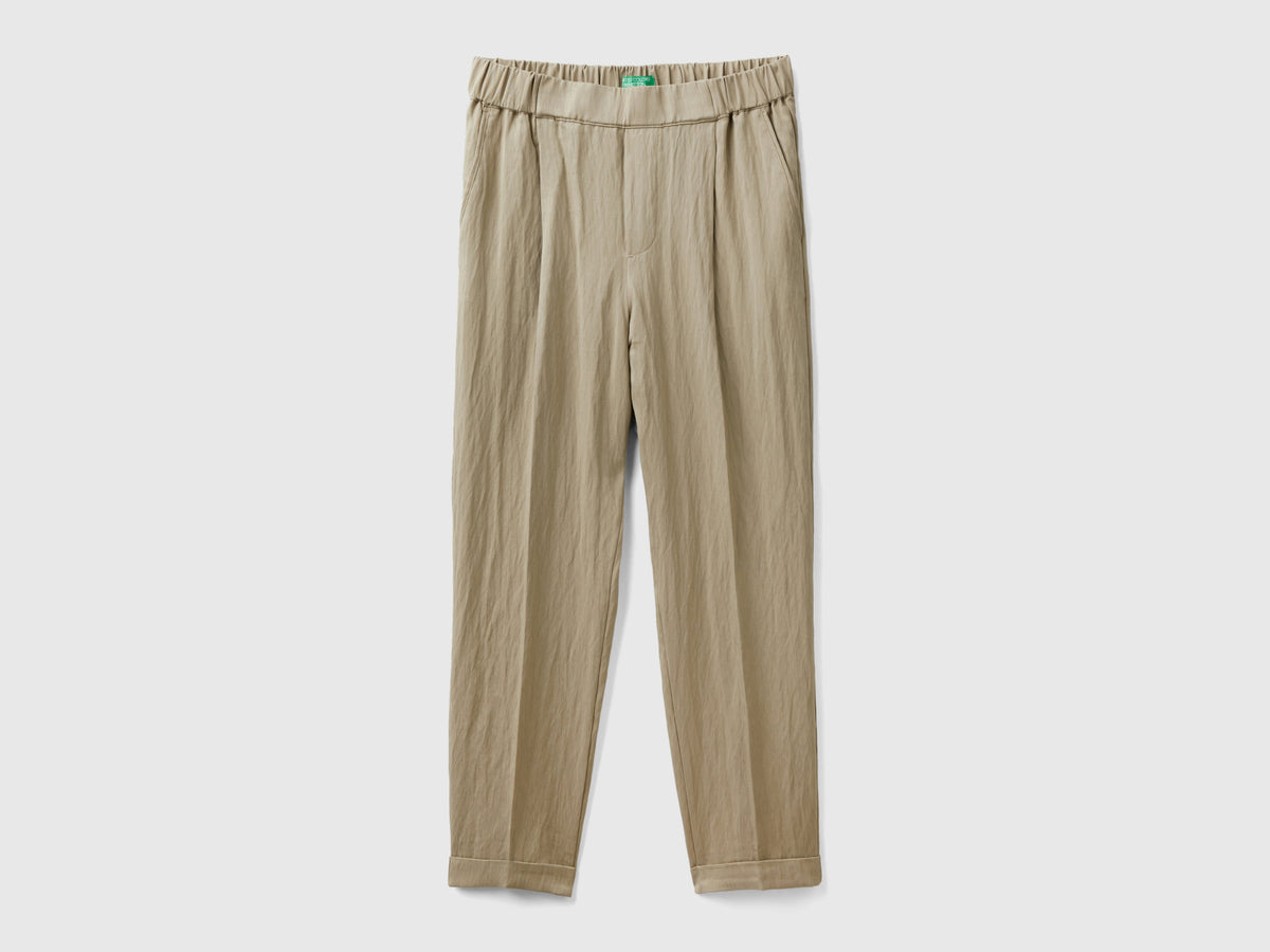 Pantaloni con risvolto in misto viscosa