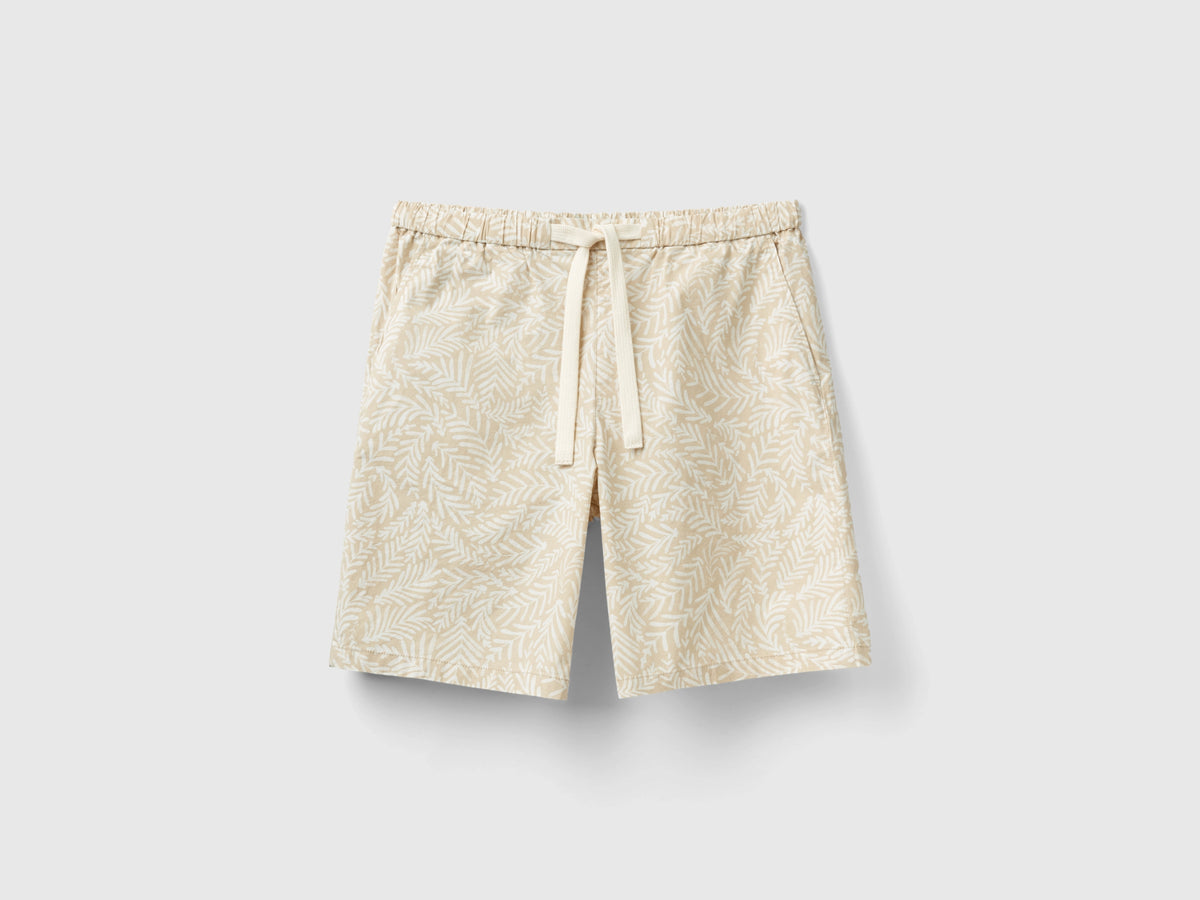 Pantaloni corti fantasia da uomo beige Benetton Outlet