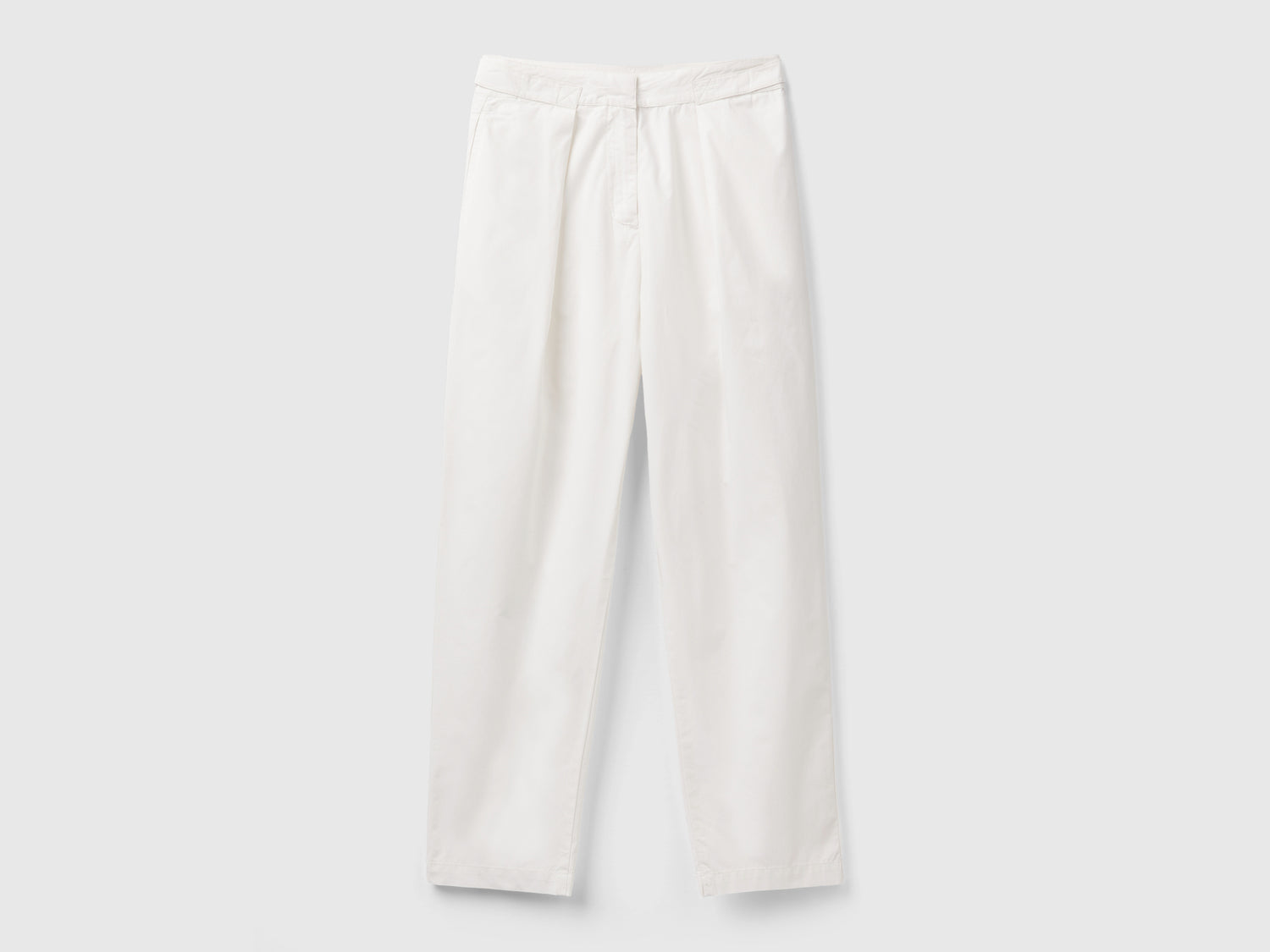 Pantaloni in cotone leggero da donna bianco panna | Benetton Outlet