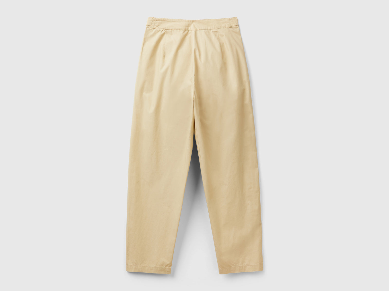 Pantaloni in cotone leggero da donna beige 2 | Benetton Outlet