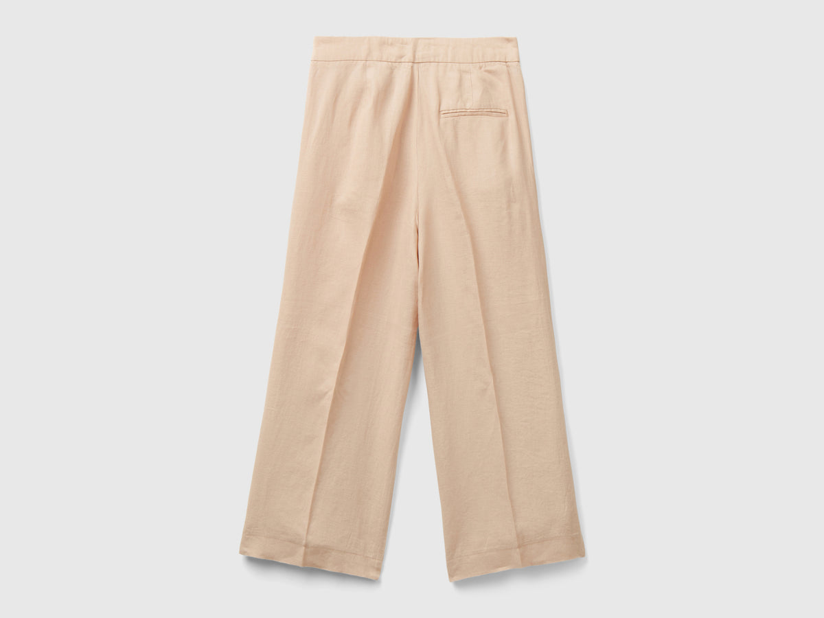 Pantaloni cropped in puro lino