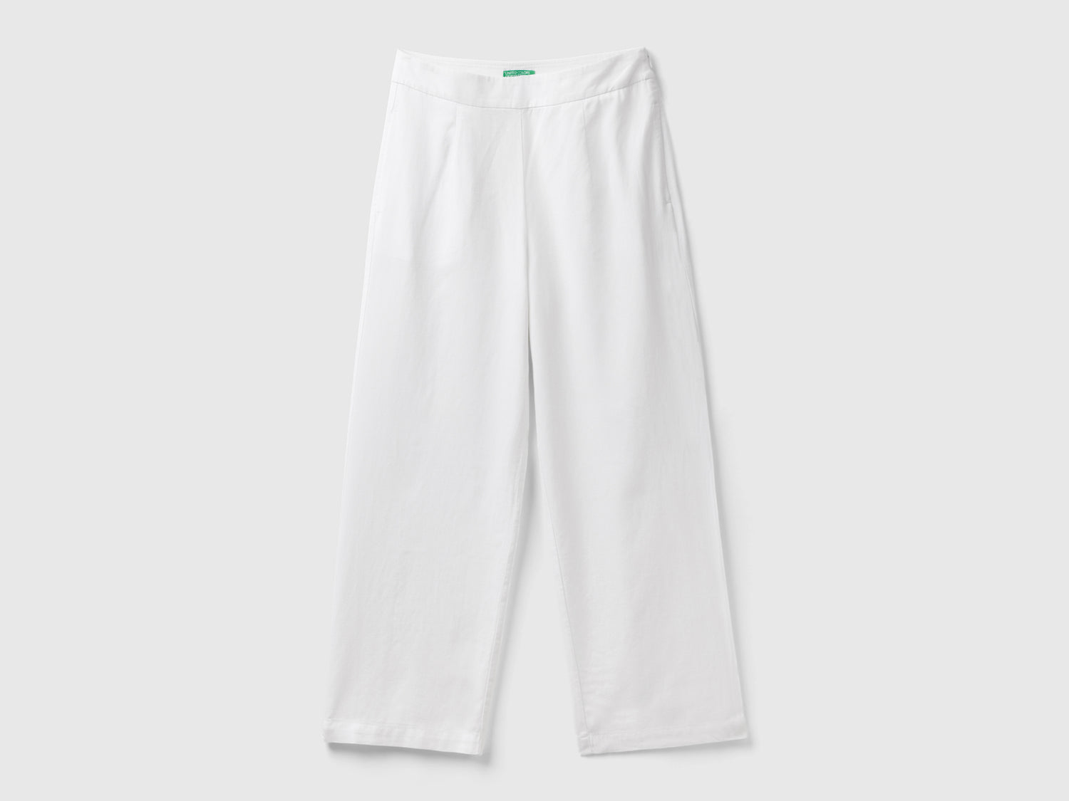 Pantaloni cropped in misto viscosa sostenibile da donna bianco | Benetton Outlet