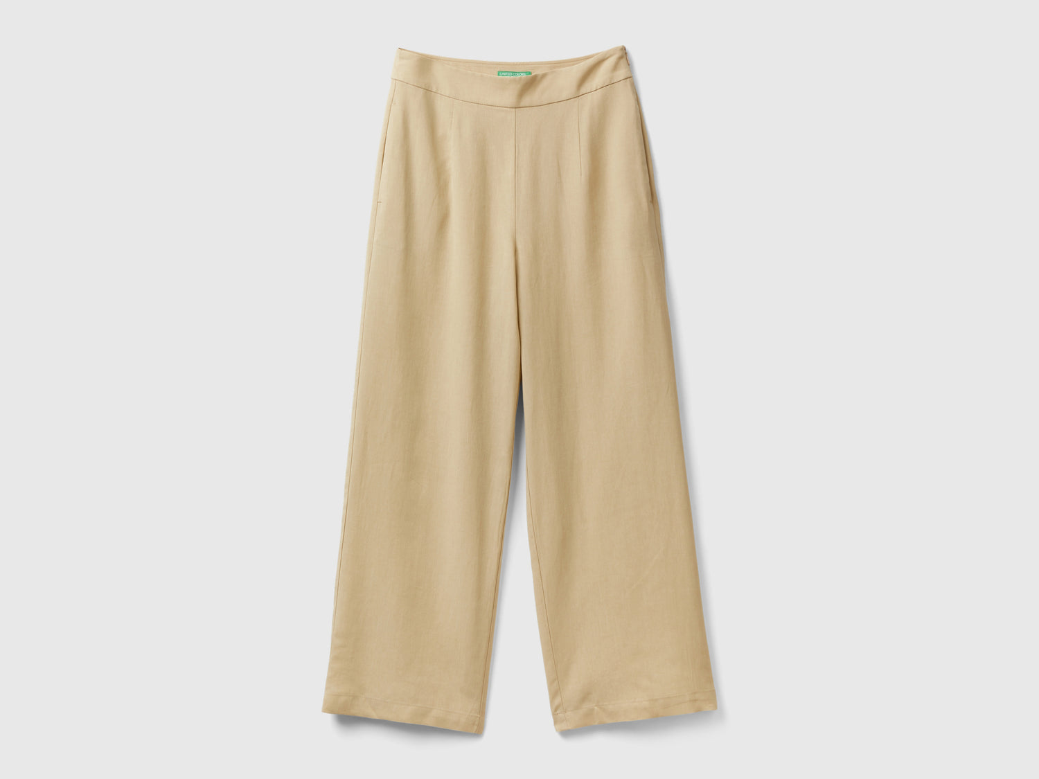 Pantaloni cropped in misto viscosa sostenibile da donna beige | Benetton Outlet