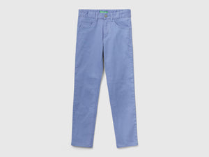 Pantaloni slim fit cinque tasche