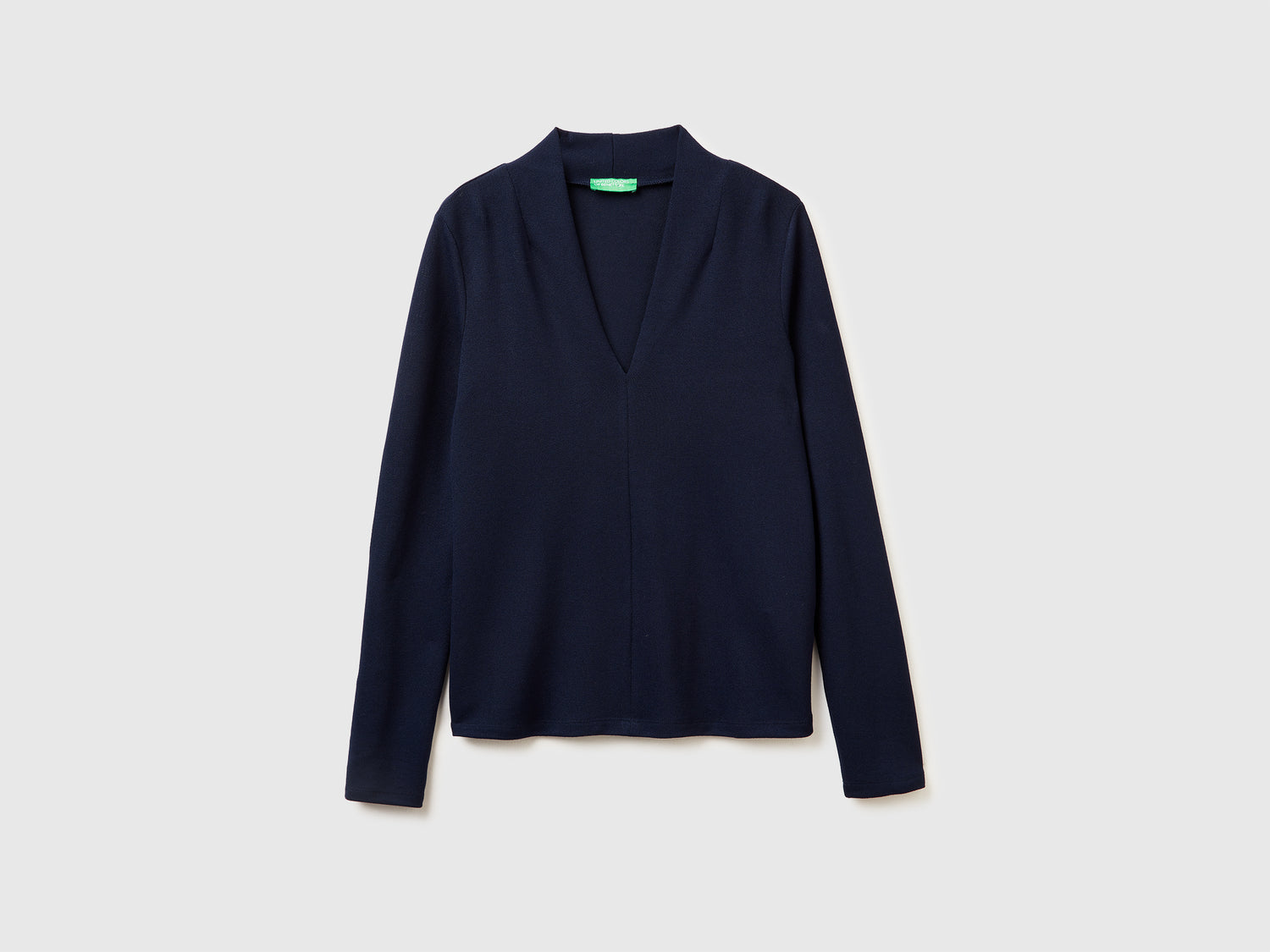 T-shirt in crêpe con scollo a V da donna blu scuro | Benetton Outlet