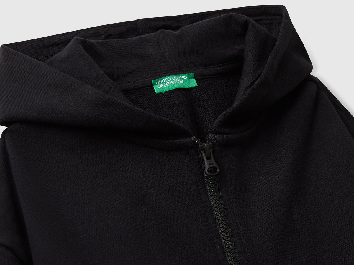 Felpa con zip e cappuccio