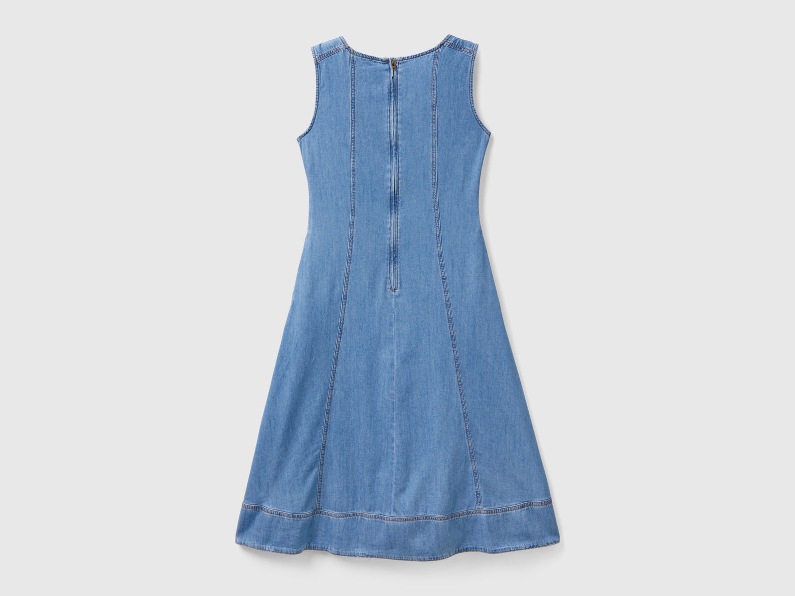Vestito sciancrato in chambray da donna azzurro 2 | Benetton Outlet