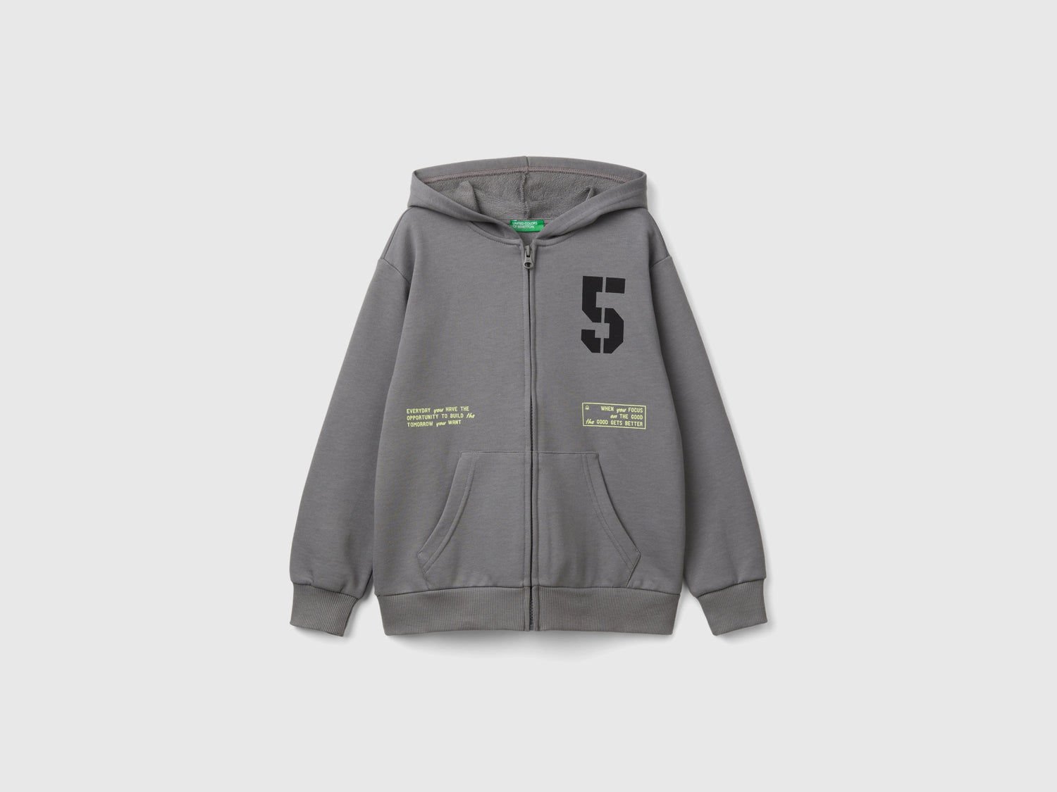 Felpa con zip e stampa da bambino grigio scuro | Benetton Outlet