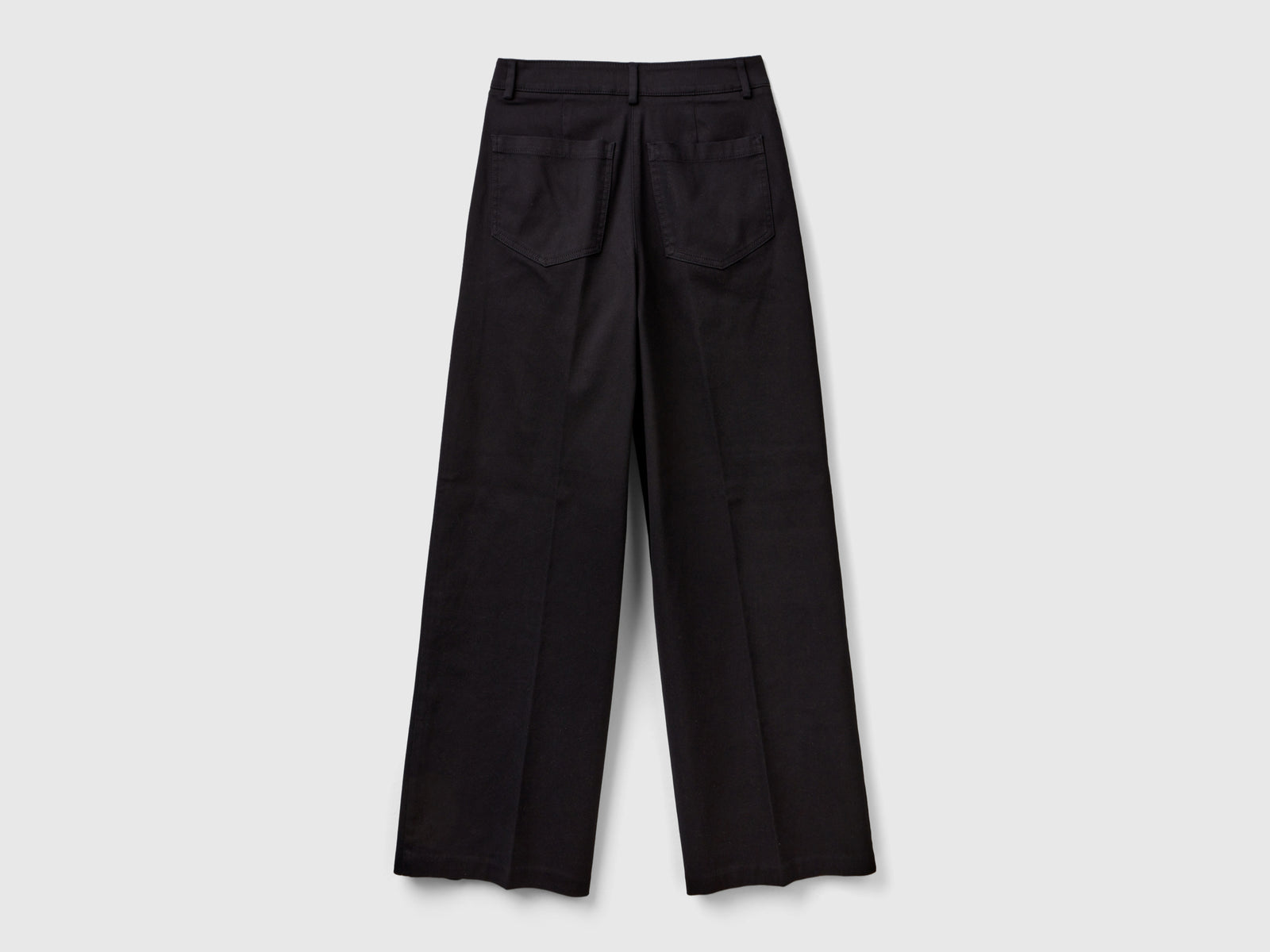 Pantaloni con gamba ampia da donna nero 2 | Benetton Outlet