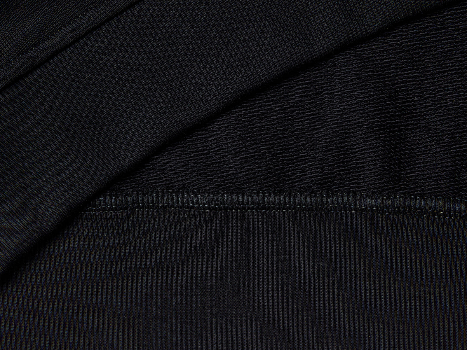 Felpa con stampa logo da bambino nero 2 | Benetton Outlet