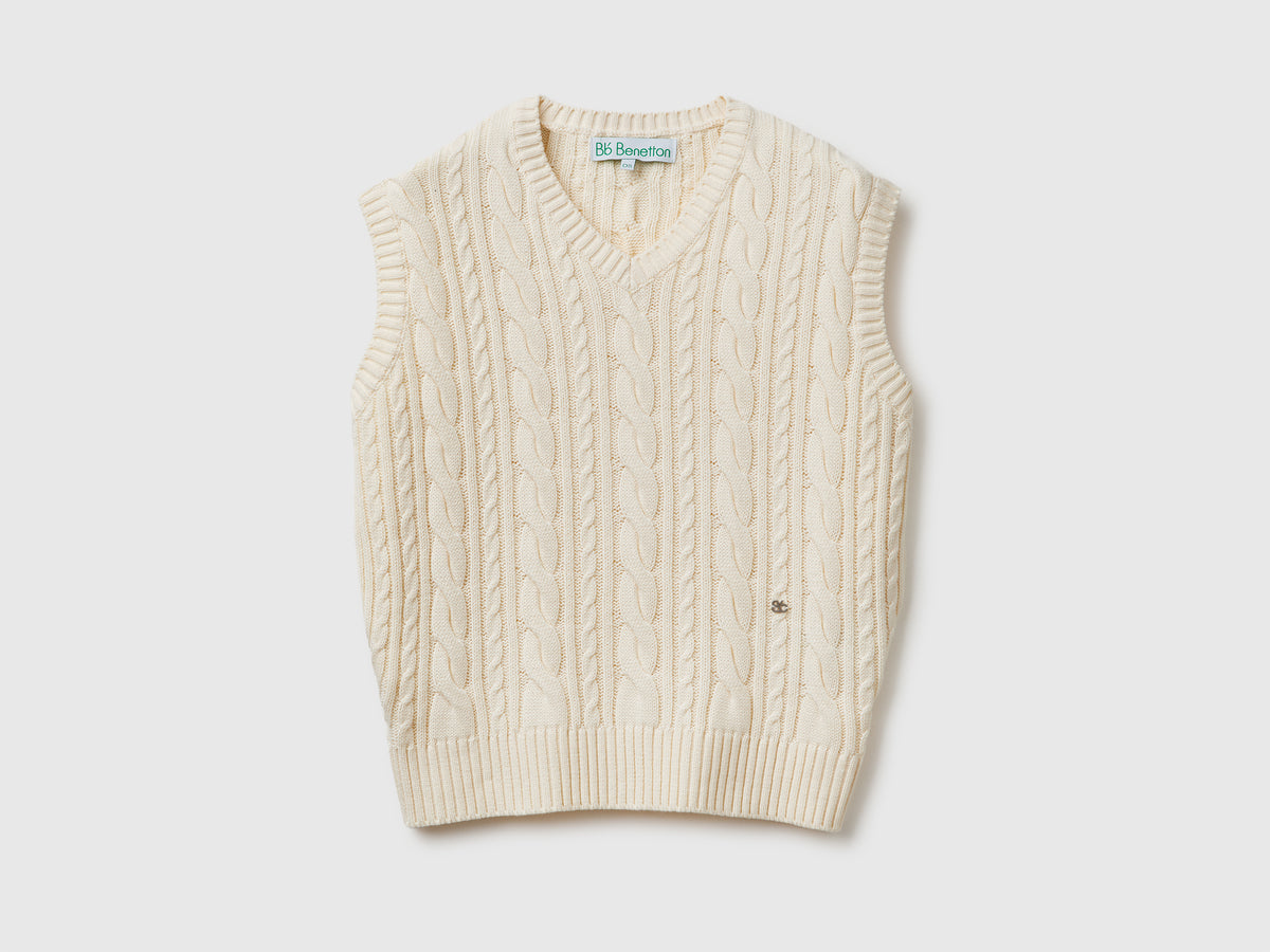 Gilet con trecce