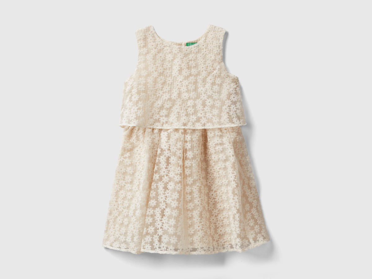 Abito corto in macramè