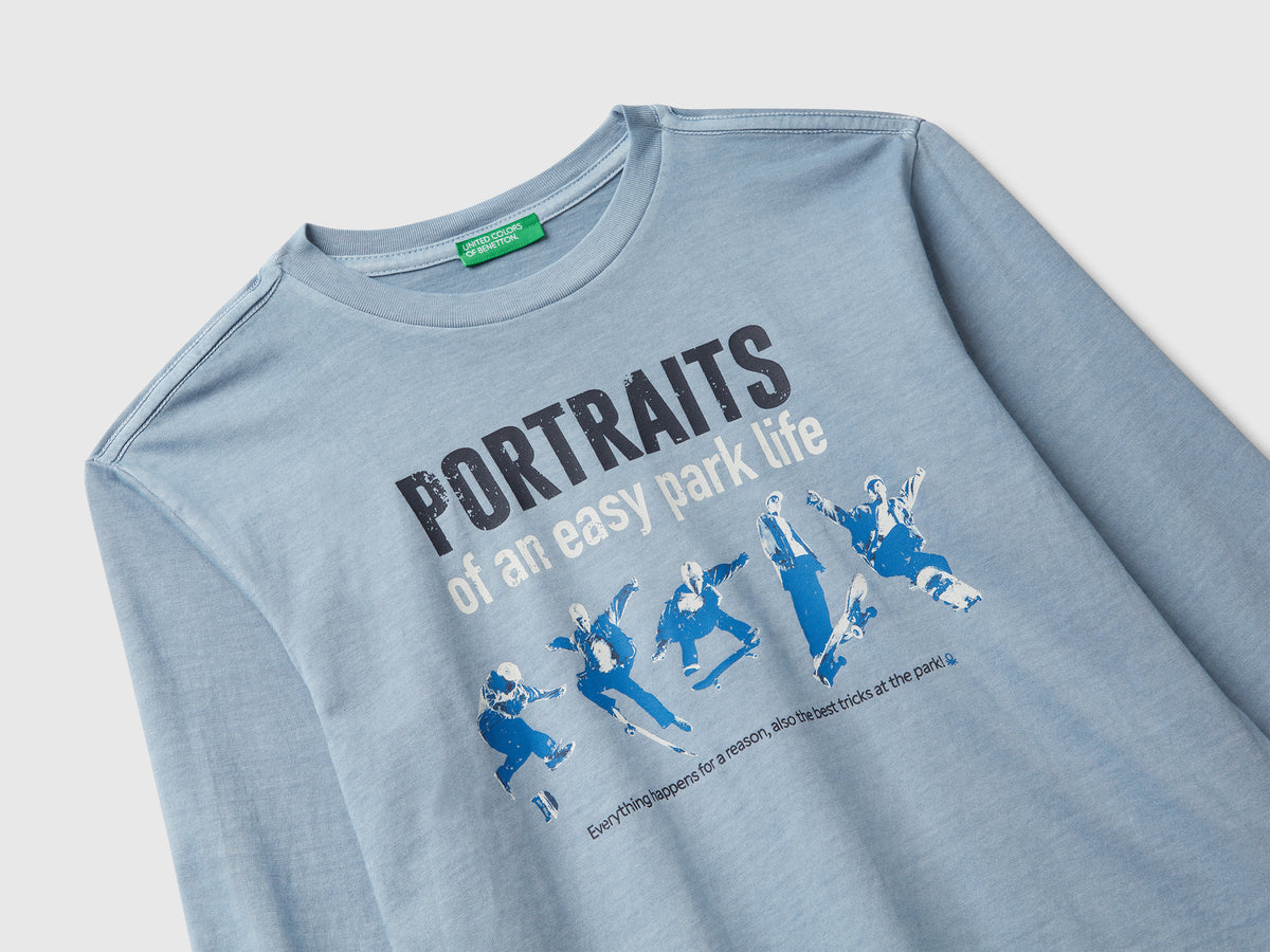 T-shirt con stampa slogan
