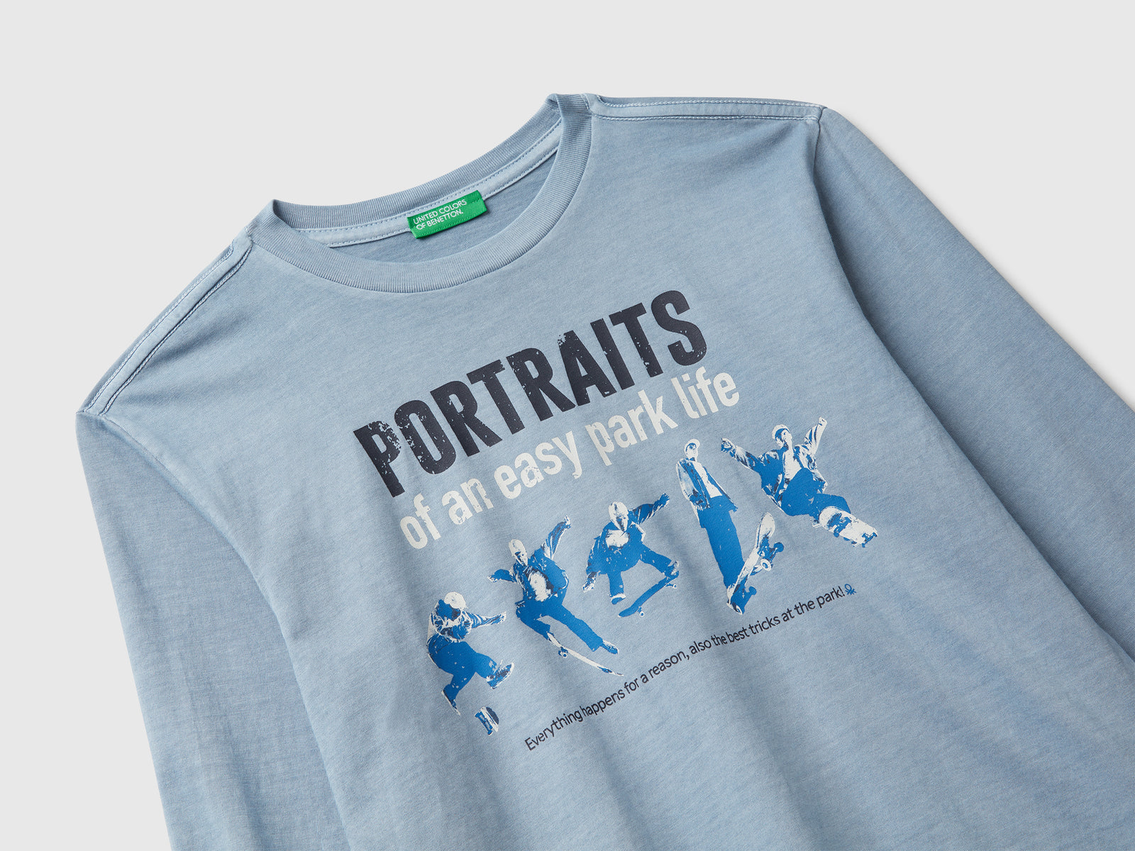 T-shirt con stampa slogan da bambino celeste 3 | Benetton Outlet