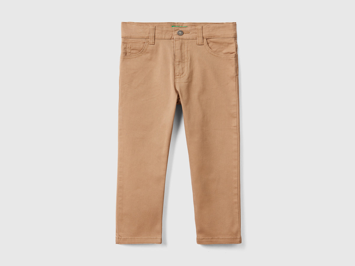 Pantaloni slim fit cinque tasche