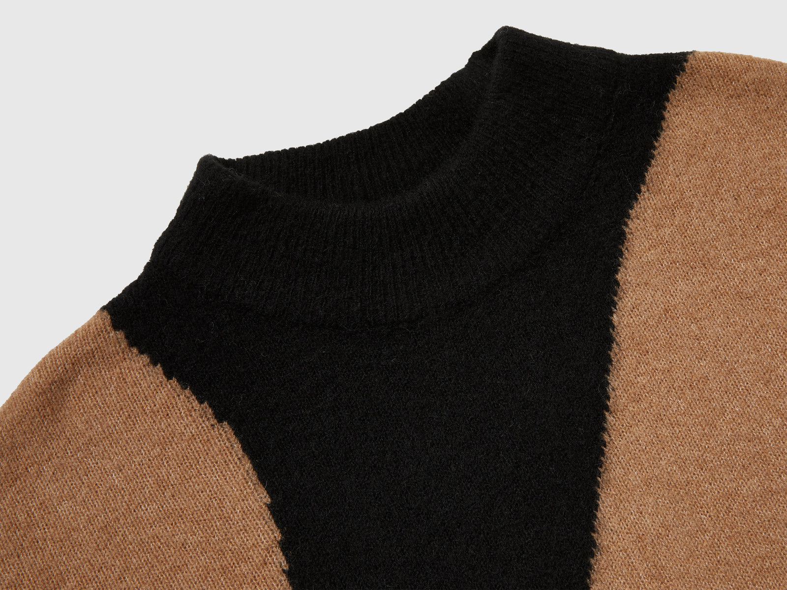 Maglione con intarsio boxy fit da donna nero 3 | Benetton Outlet