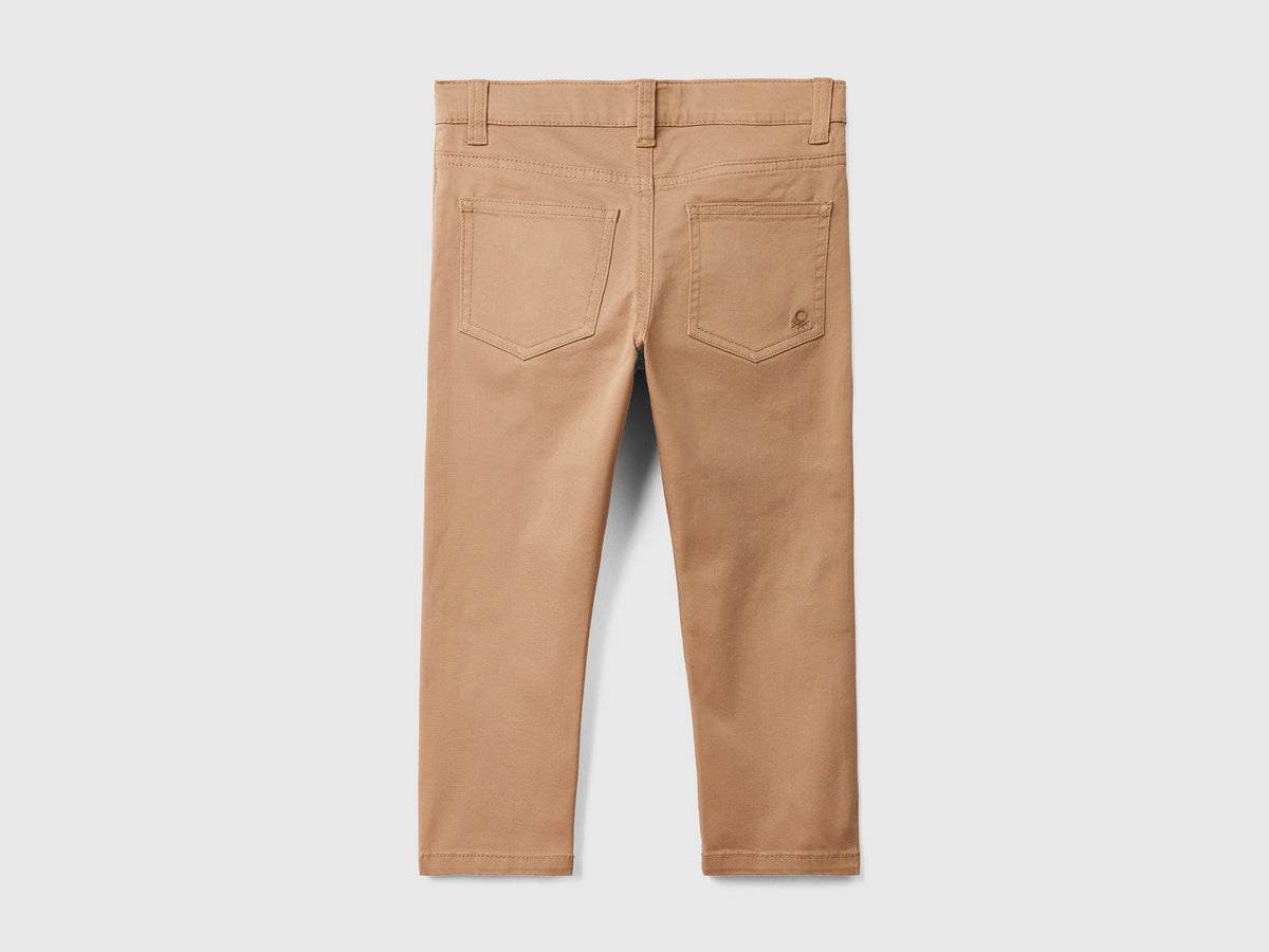 Pantaloni slim fit cinque tasche