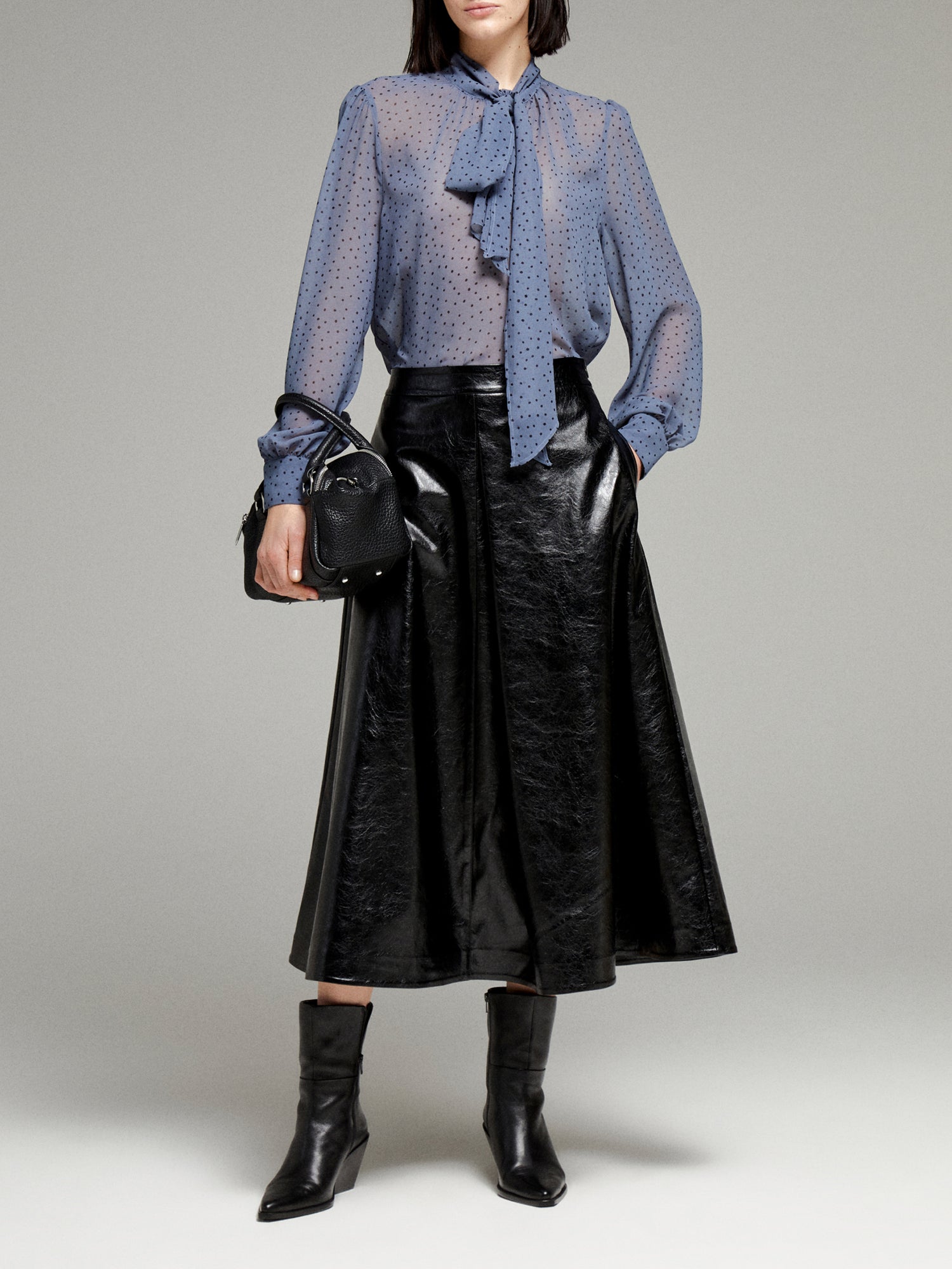 Air force blue chiffon blouse with polka dots da donna blu | Sisley Outlet