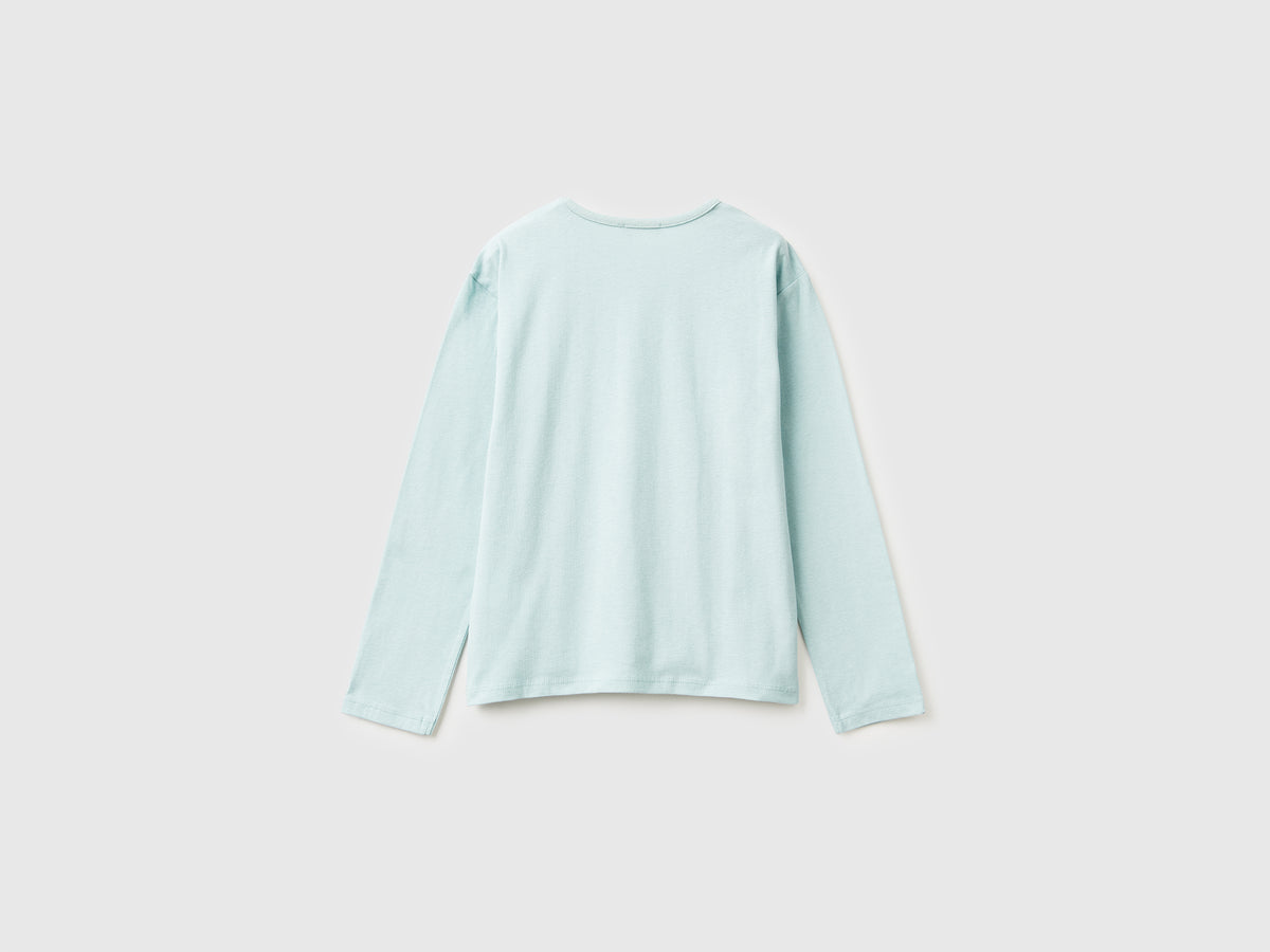 T-shirt in caldo cotone con paillettes