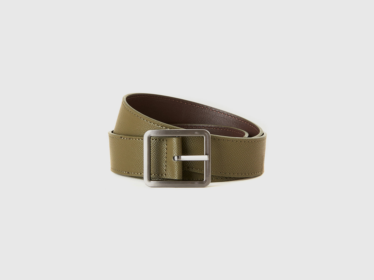 Cintura reversibile in tessuto spalmato da uomo verde militare | Benetton Outlet