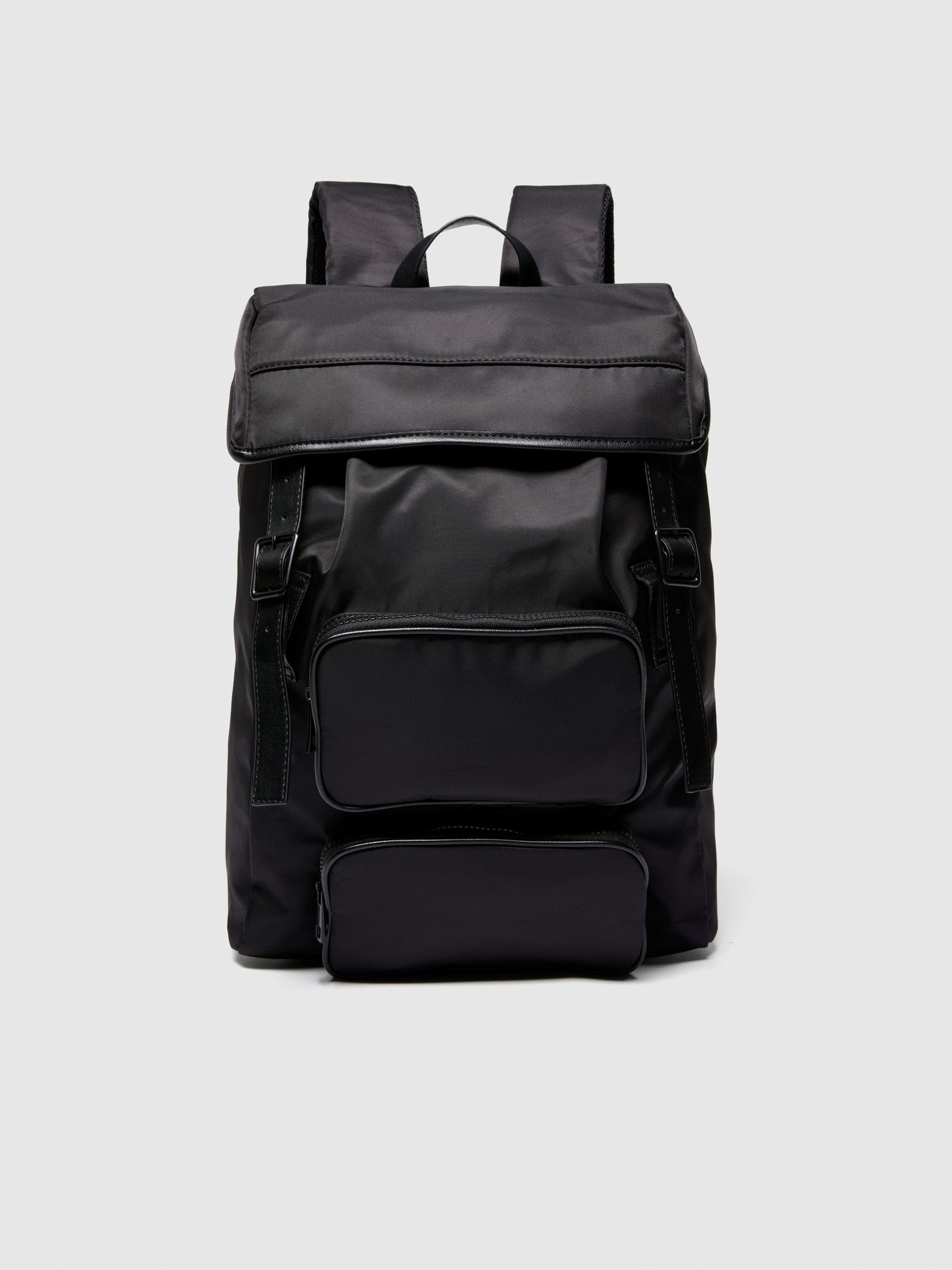 Zaino in nylon con tasche da uomo nero | Sisley Outlet