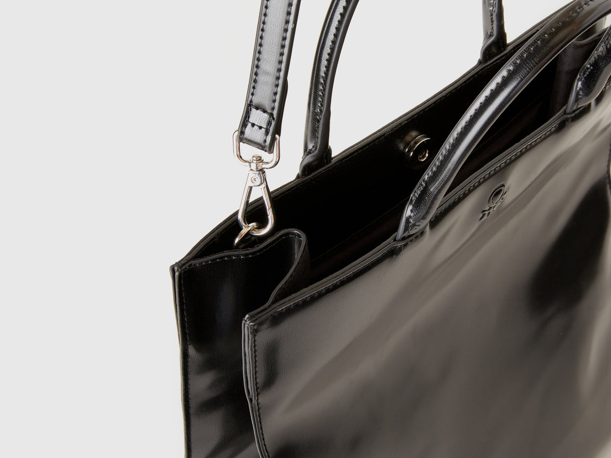 Shopping bag effetto opaco
