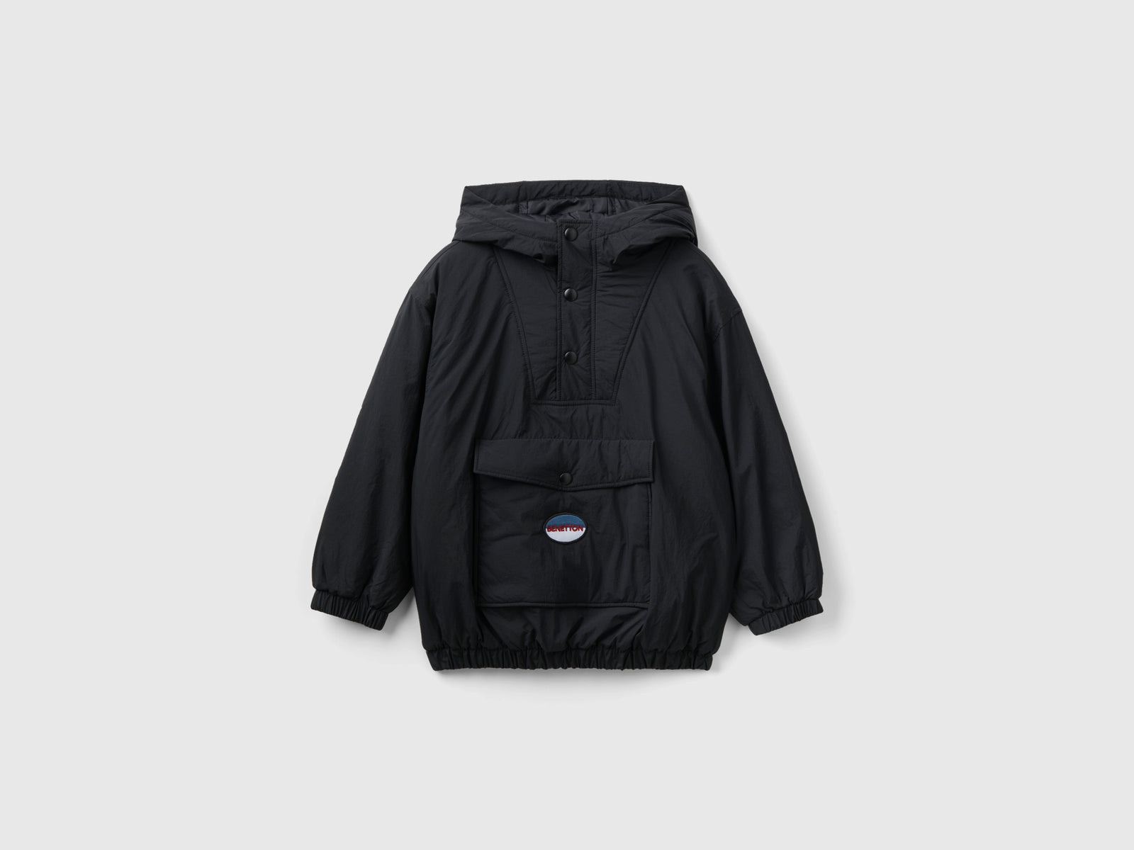 Giubbino con tascone da bambino nero | Benetton Outlet