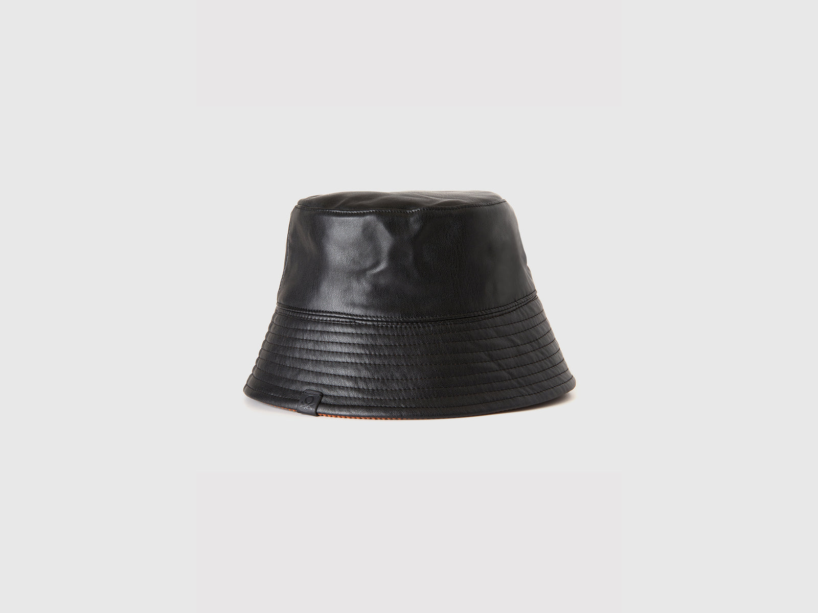 Cappello reversibile stile pescatore da donna bianco panna 4 | Benetton Outlet