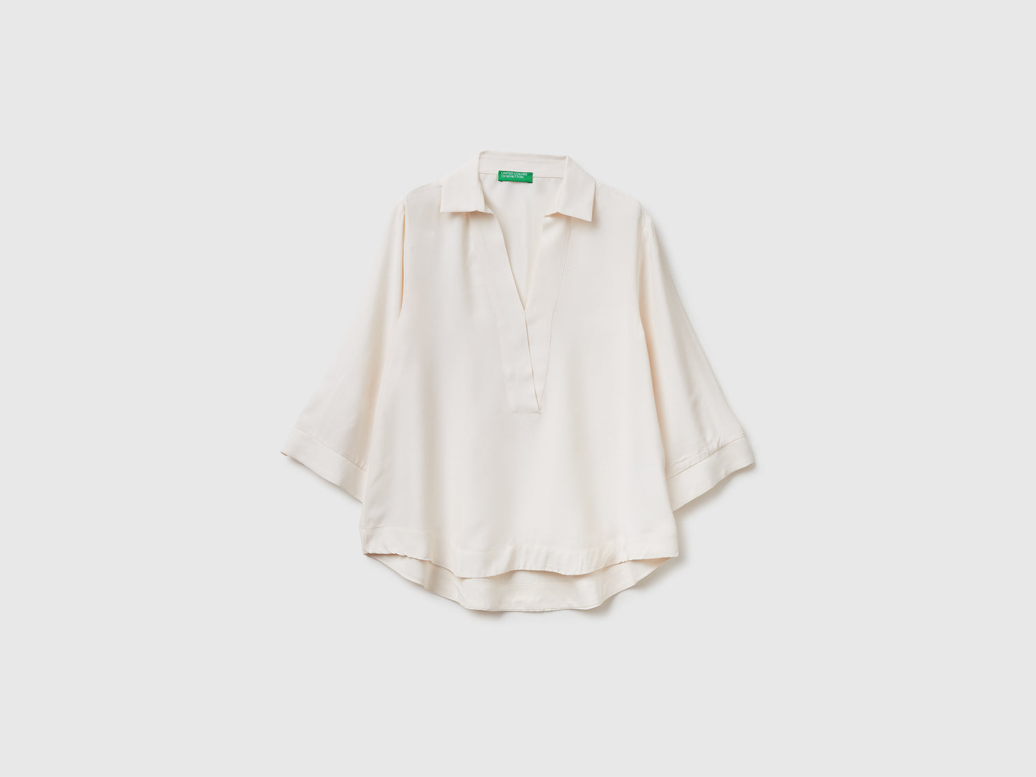 Blusa ampia 100% viscosa da donna bianco panna | Benetton Outlet