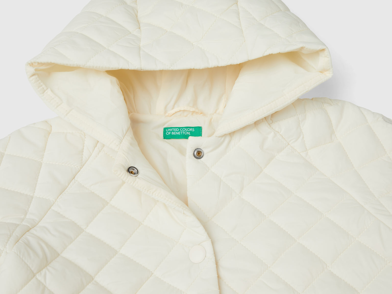 Giubbino leggero trapuntato da bimba bianco panna 3 | Benetton Outlet