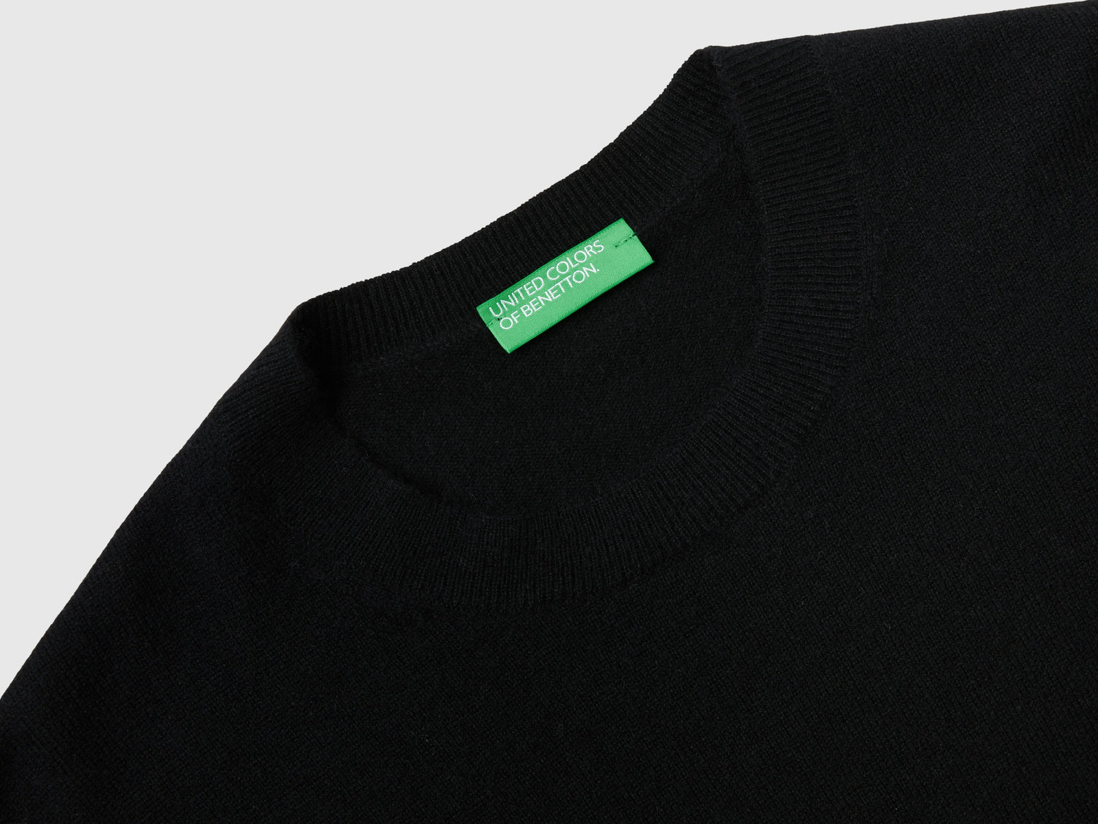 Maglia in puro cashmere da uomo nero 3 | Benetton Outlet