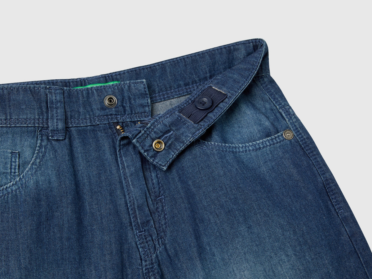 Bermuda in chambray